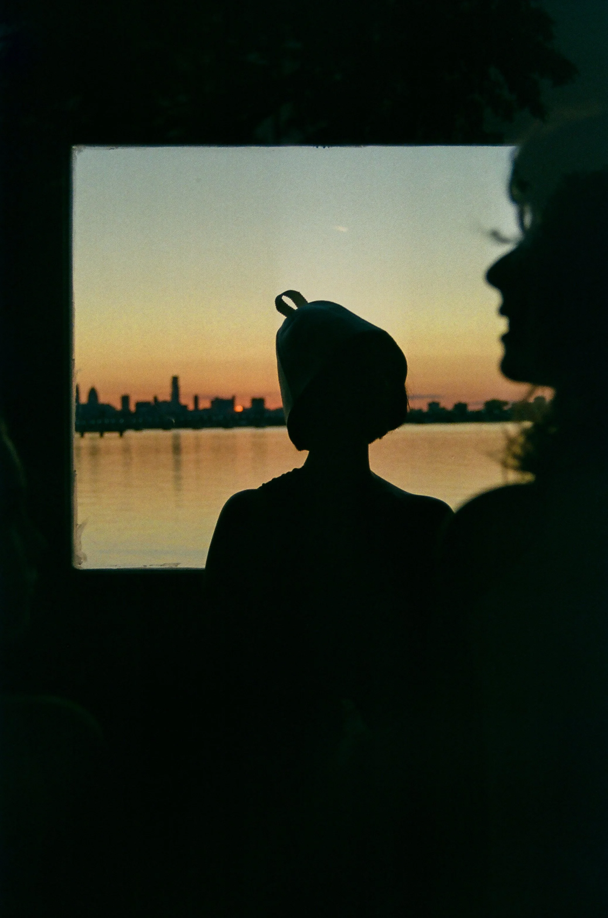 002567600022 (1).jpg
