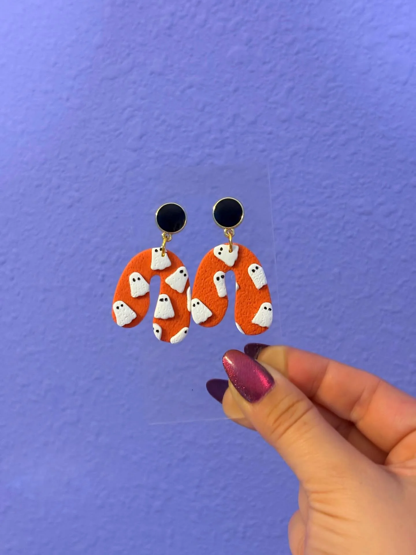 Spooky season is upon us. 🎃👻

#halloween #halloweenearrings #handmade #photooftheday #instagram #clay #polymerclay #etsy #shopsmall #smallbusiness #ghost