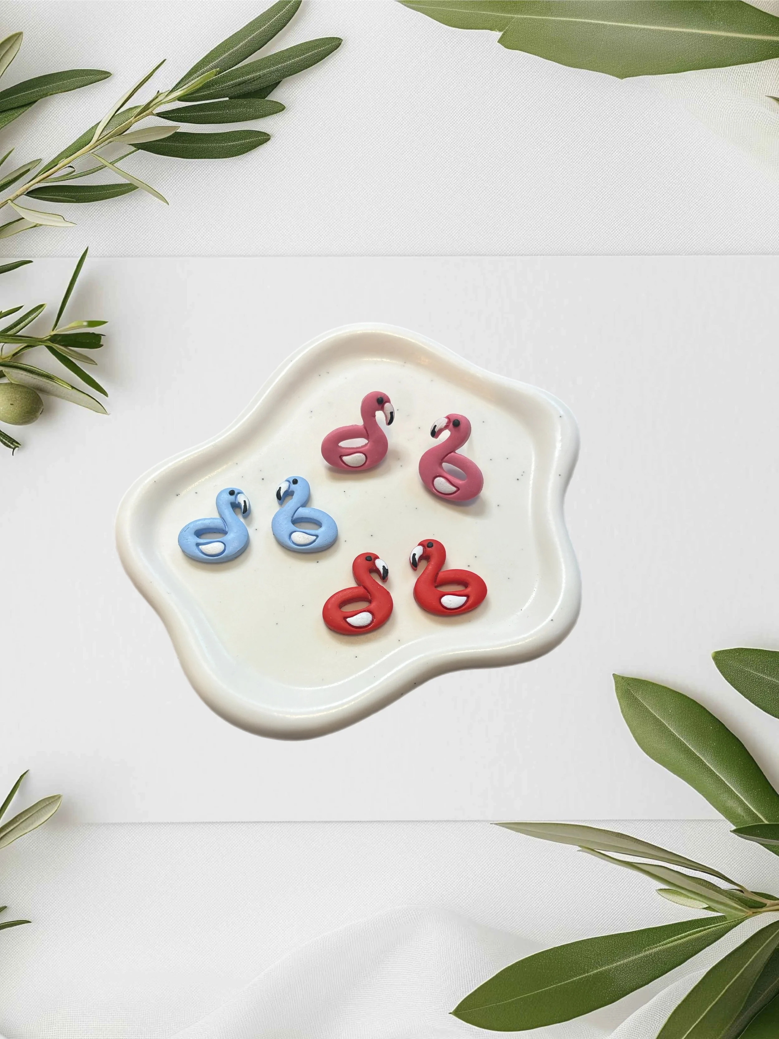 Flamingo Pool Float Studs