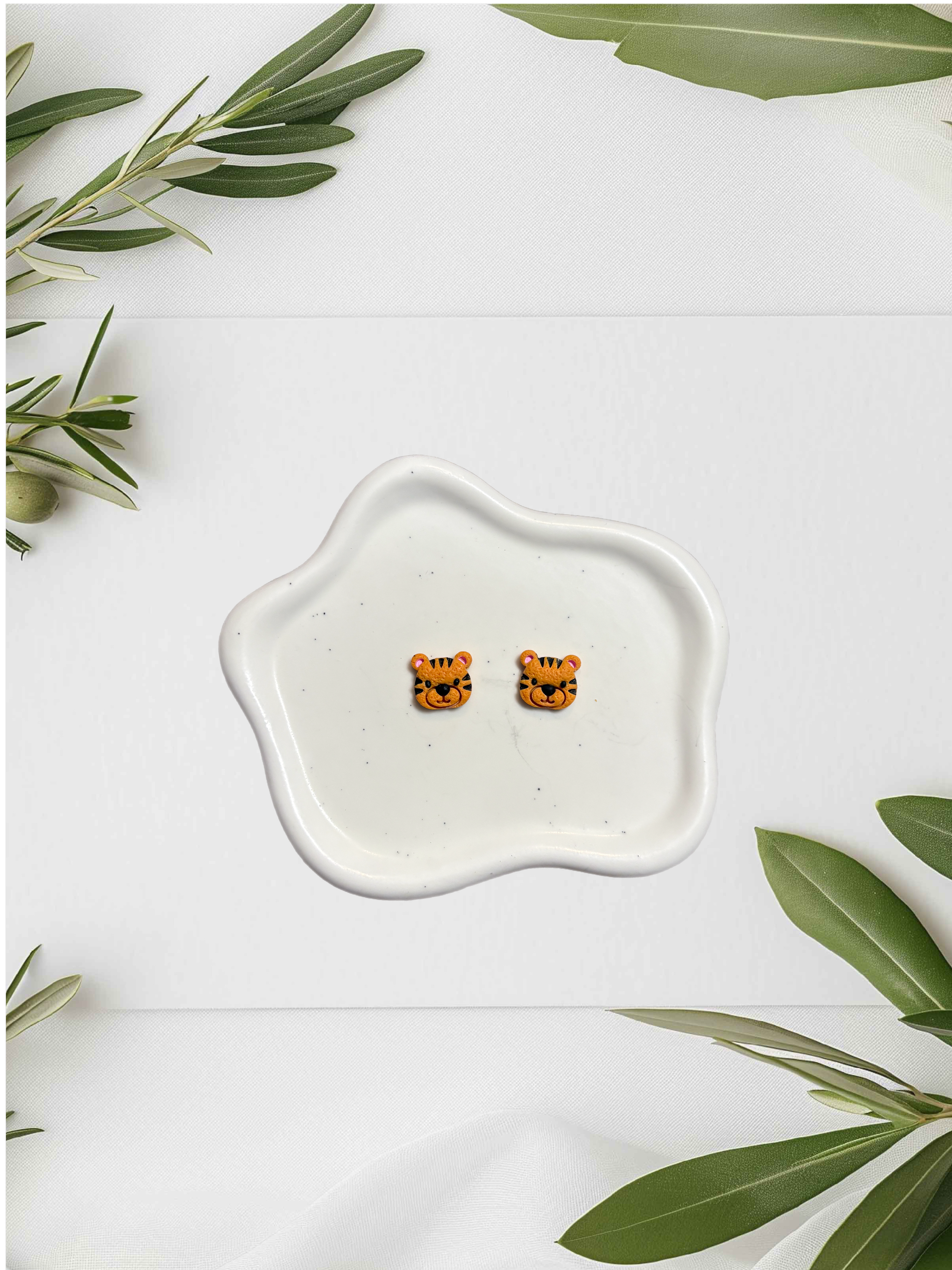 Tiger Studs