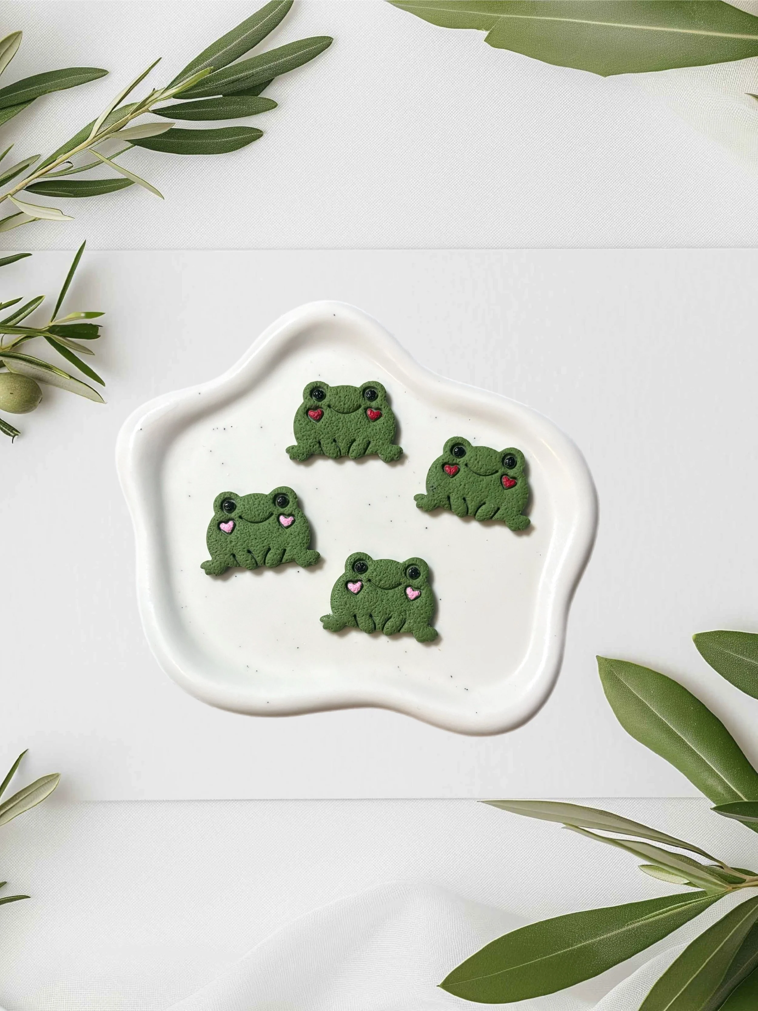 Frog Blushing Earrings