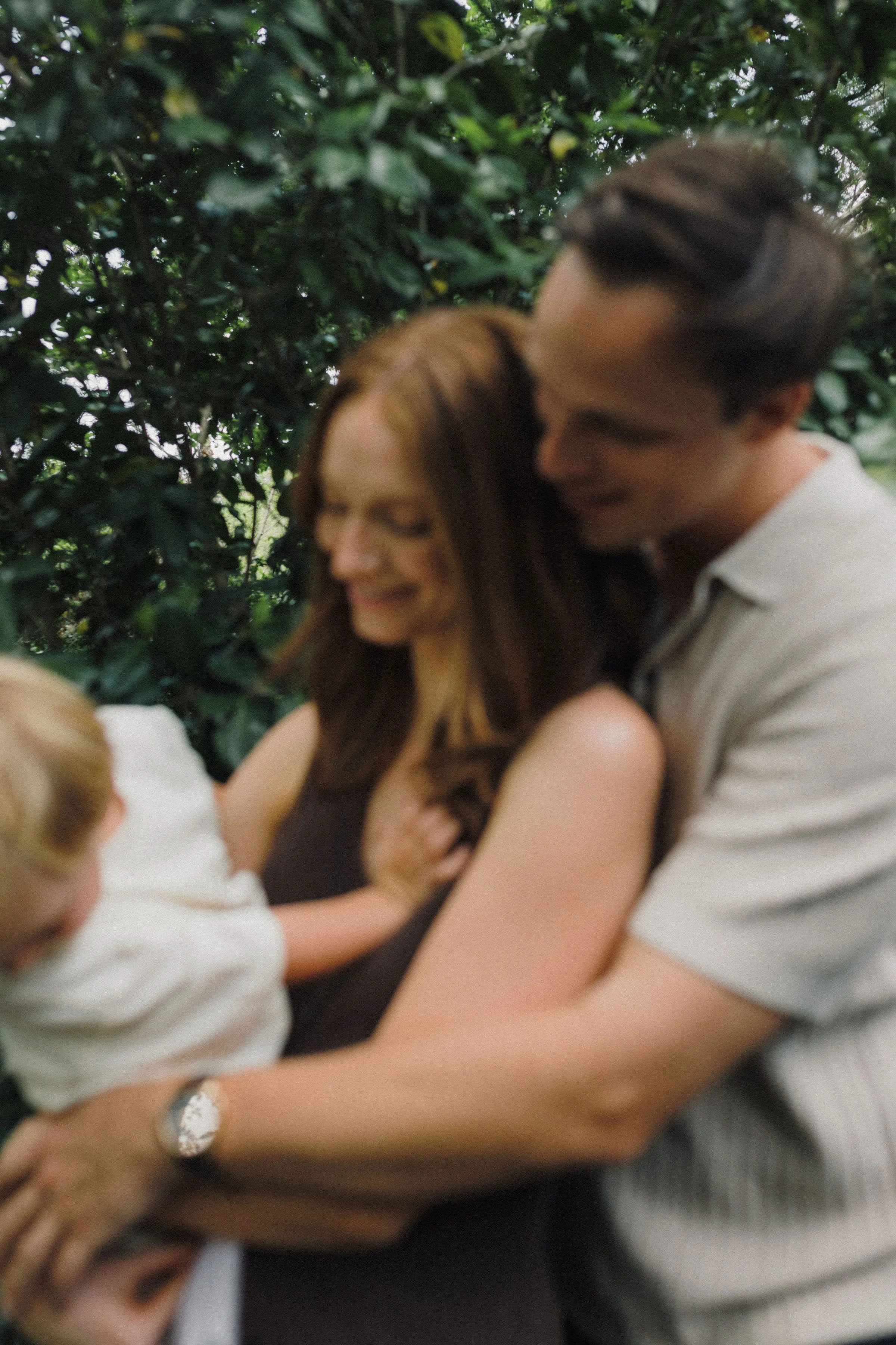 An image of a young family photographed in Brisbane Australia.