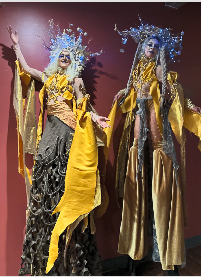 stilt walker 18.png