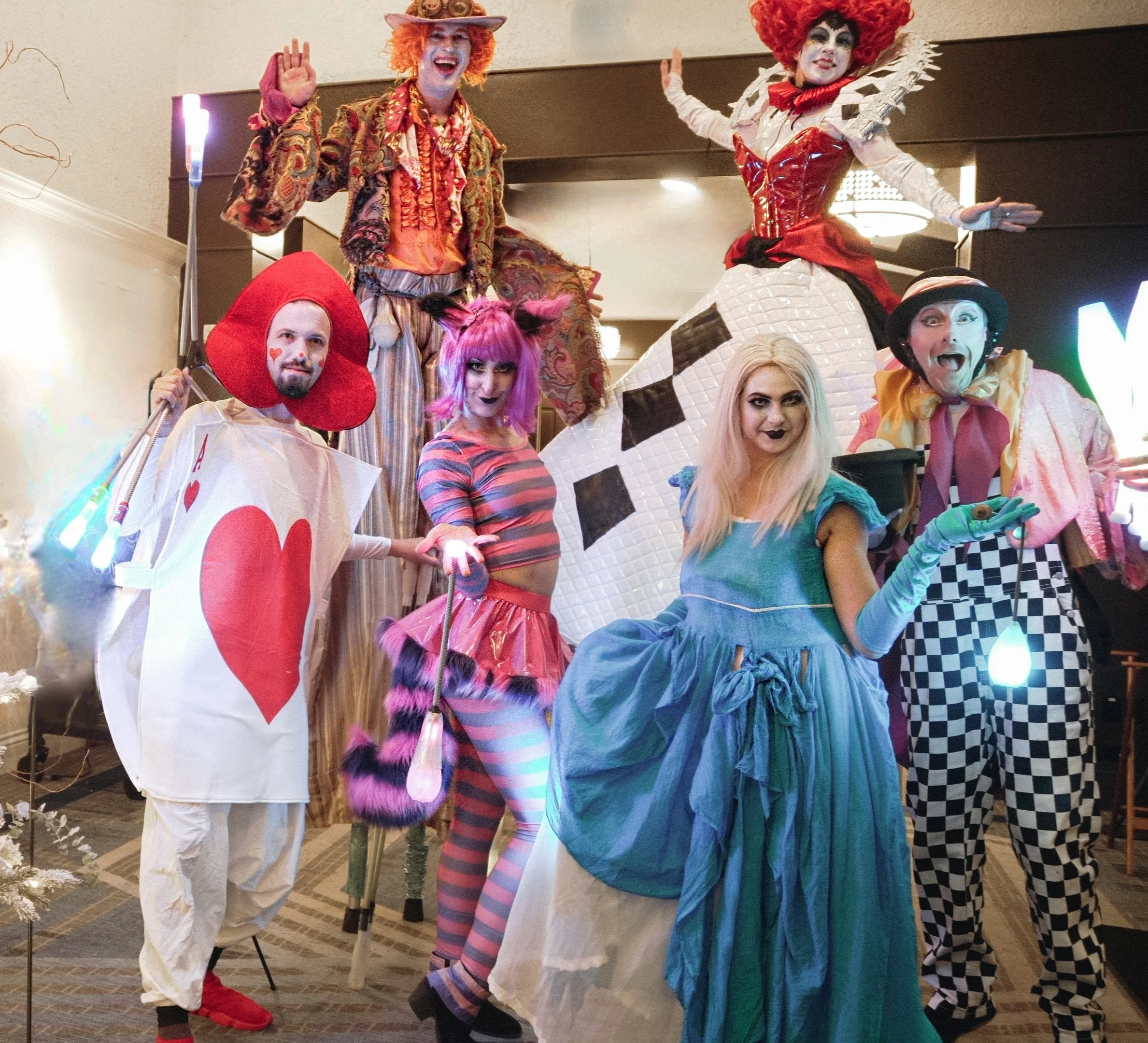 Alice in wonderland Group Photo Circus Modern.jpg