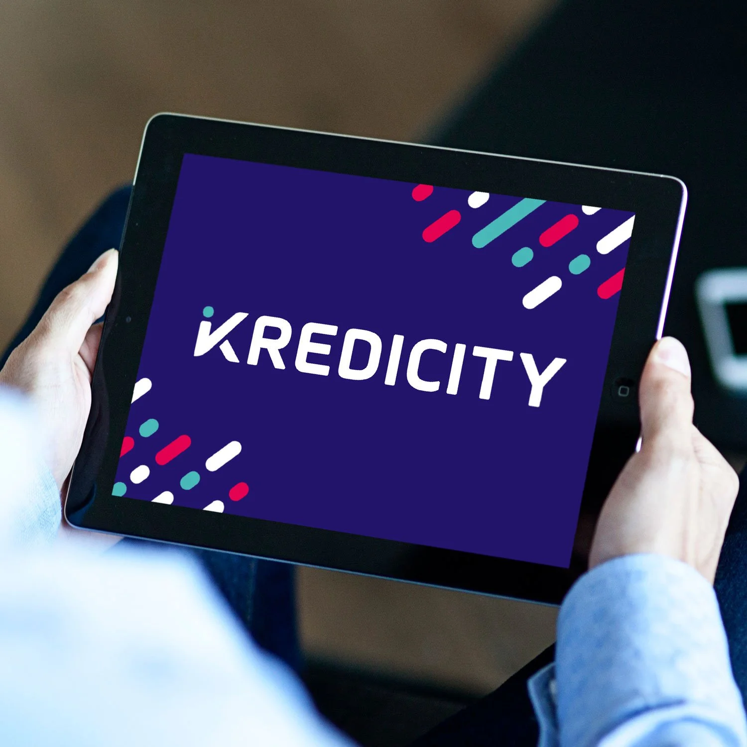 Kredicity - Logo Design, Brad Development and UX/UI