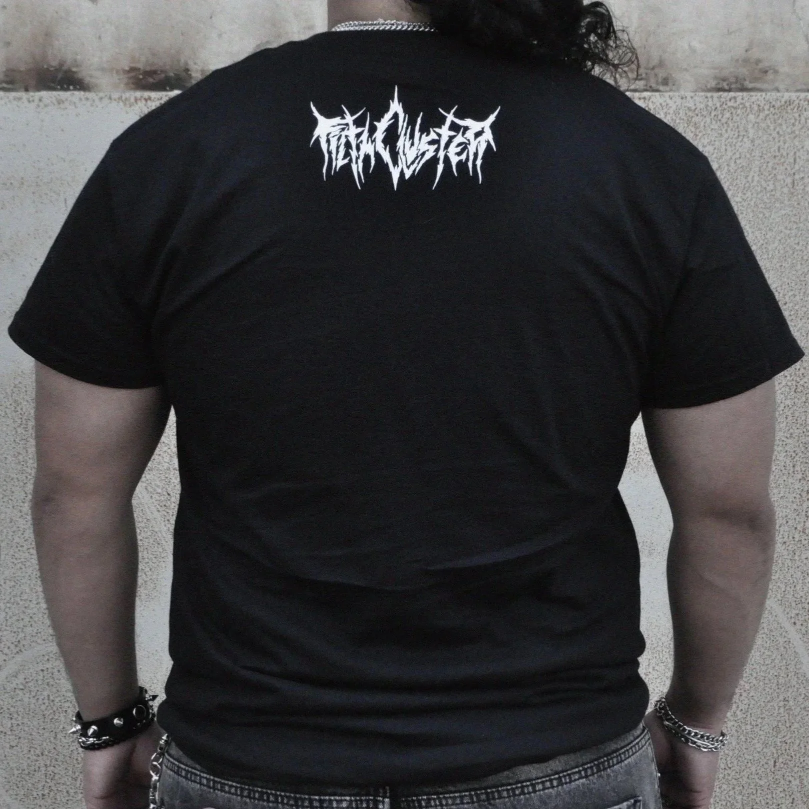 INDIFFERENT%2B-%2BM%2BMODEL%2BBACK.jpg