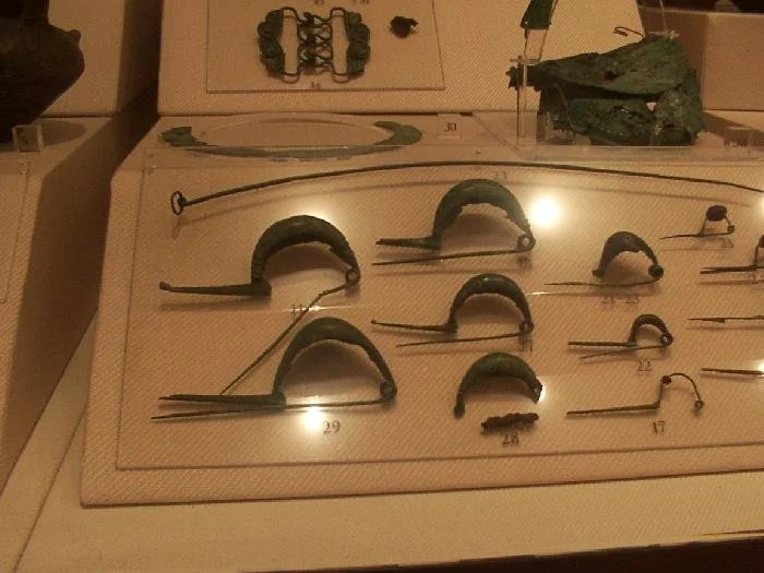Ancient Roman brooches