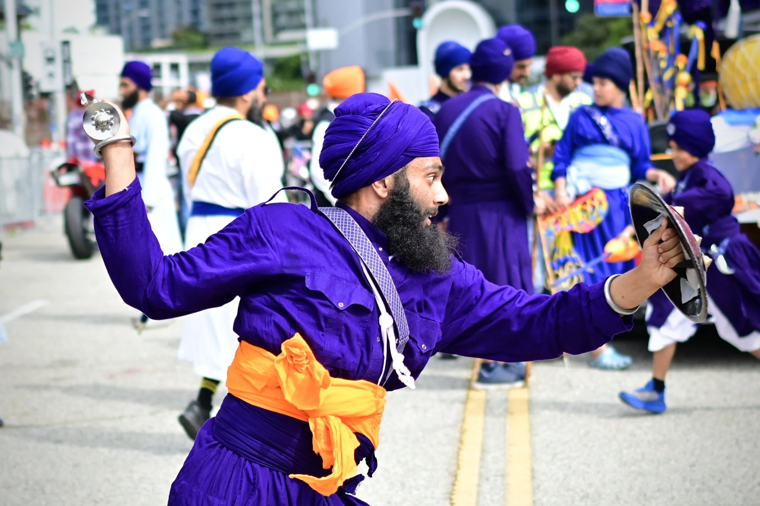 Sikh man participating in a round of Gatka. (Los Angeles, 2026)