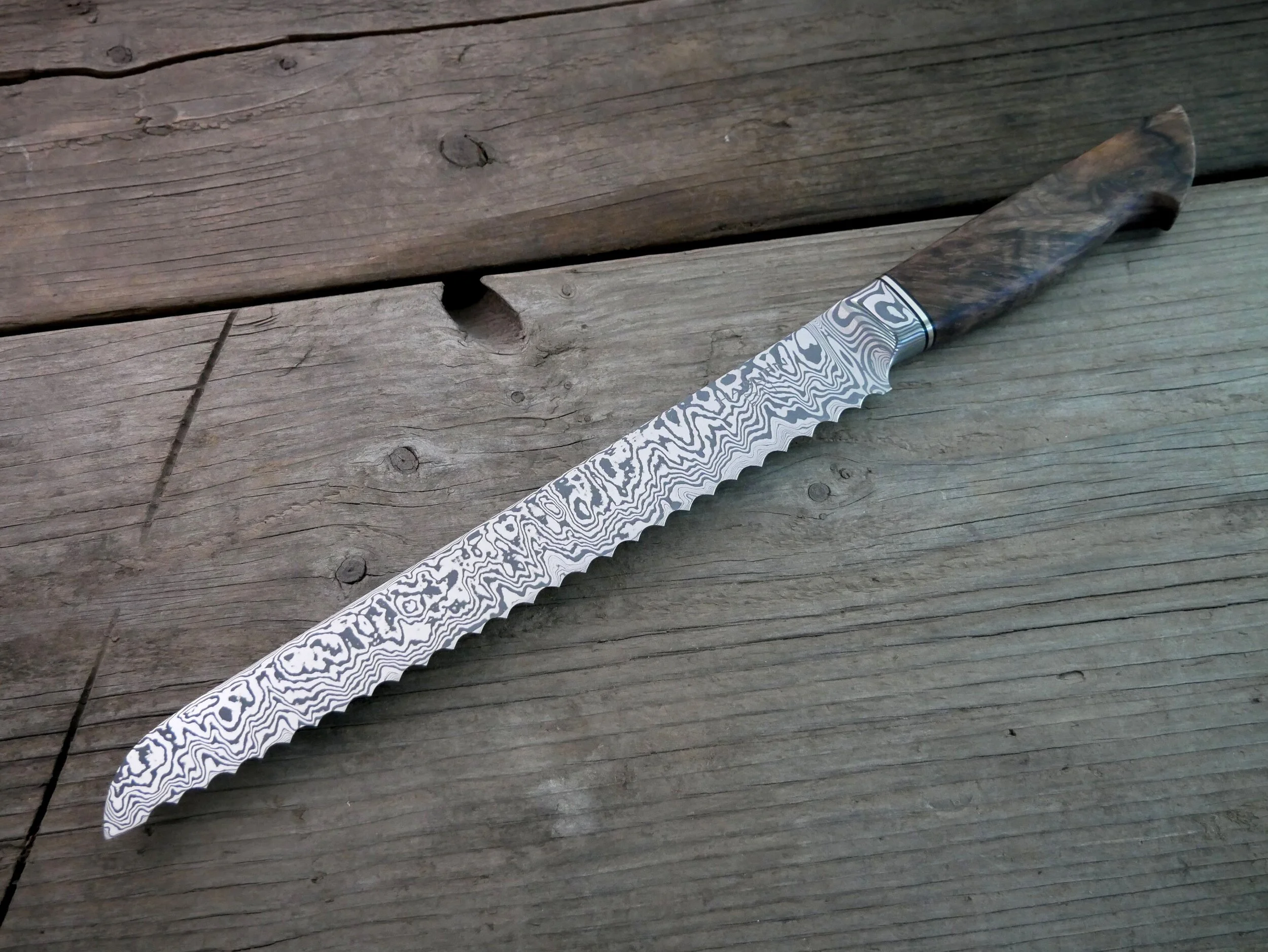 Custom Stainless Damascus Integral Bread Knife