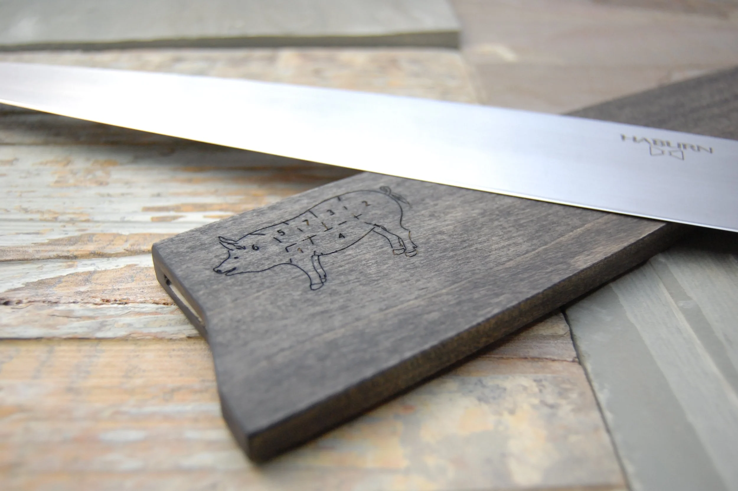 Sujihiki with custom engraved saya