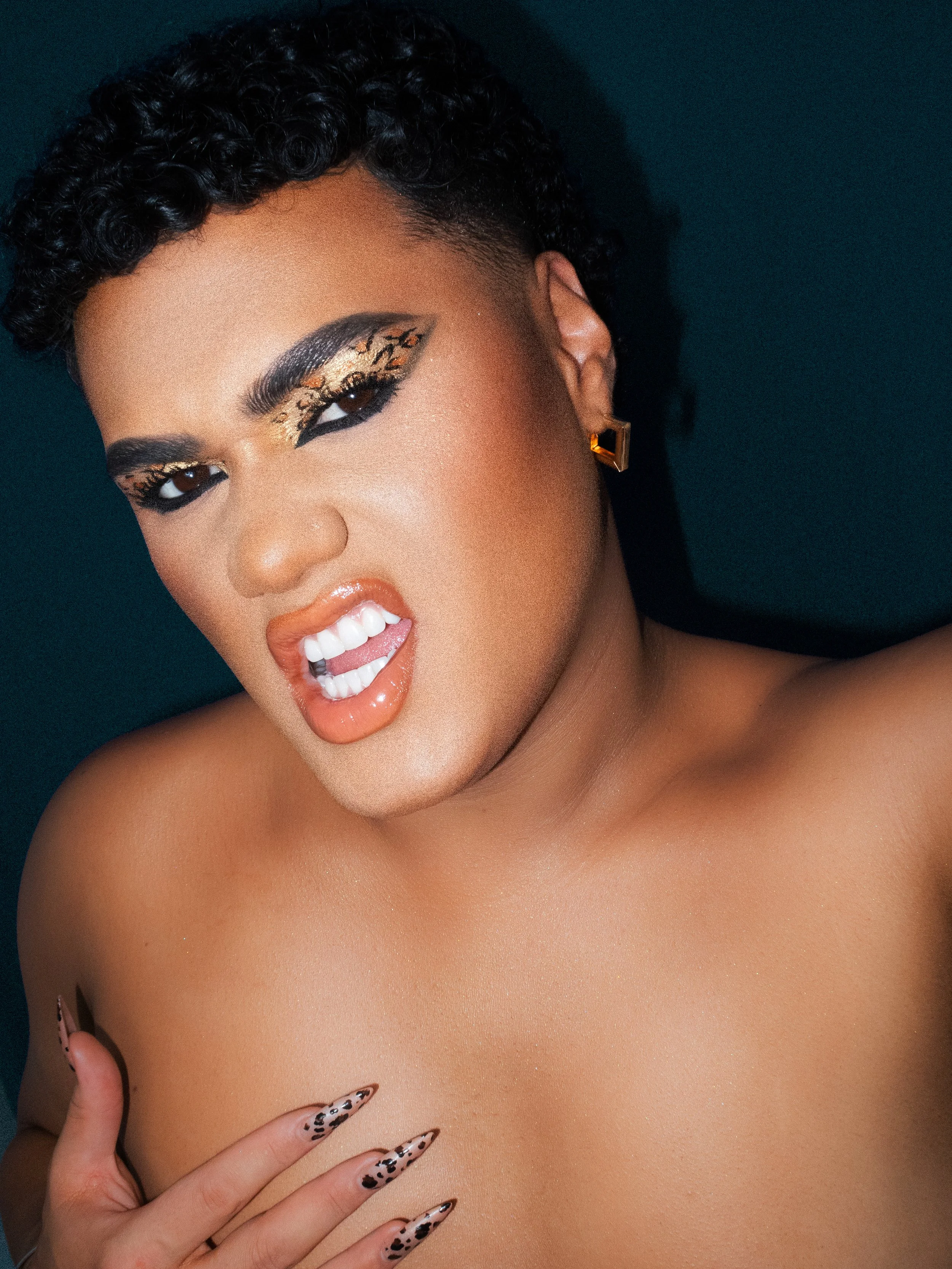 Kylee De Thier in a Leopard print eyeshadow makeup look inspired by Beyoncé's Kitty Kat, celebrating B'Day's 20th anniversary