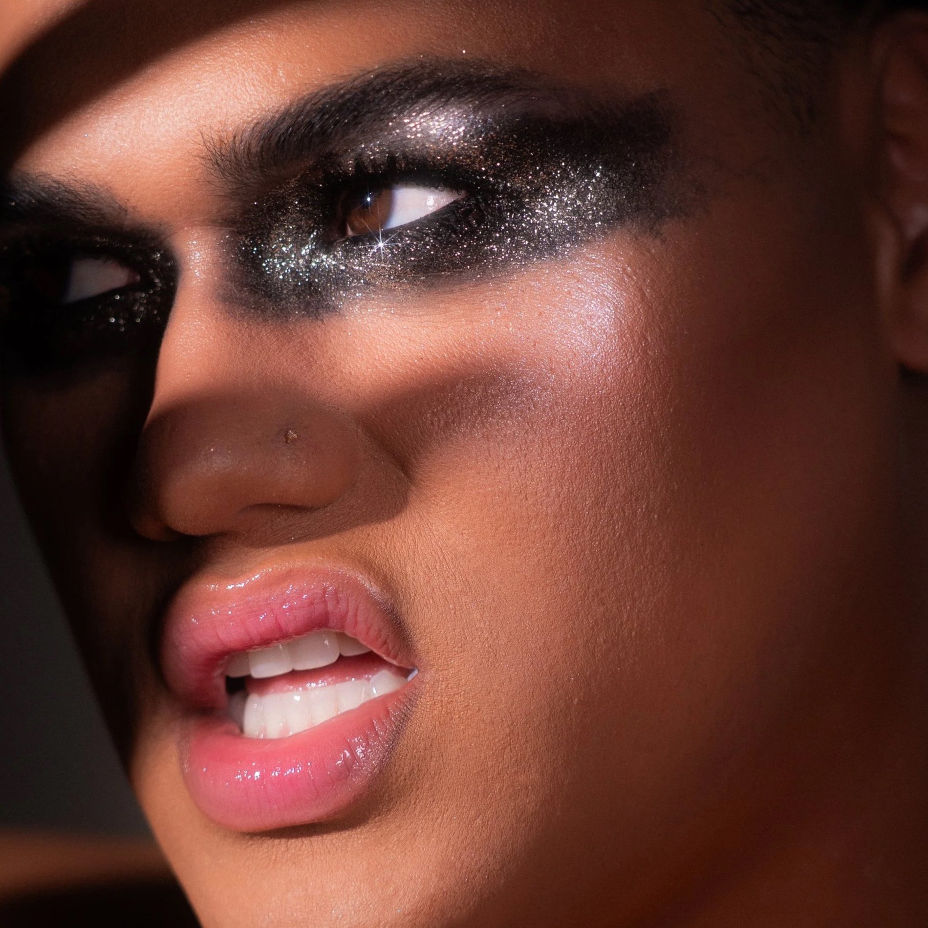 ROCK MUSIC - CHARLI XCX