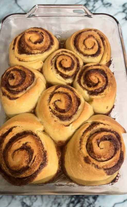 Sourdough Cinnamon Rolls
