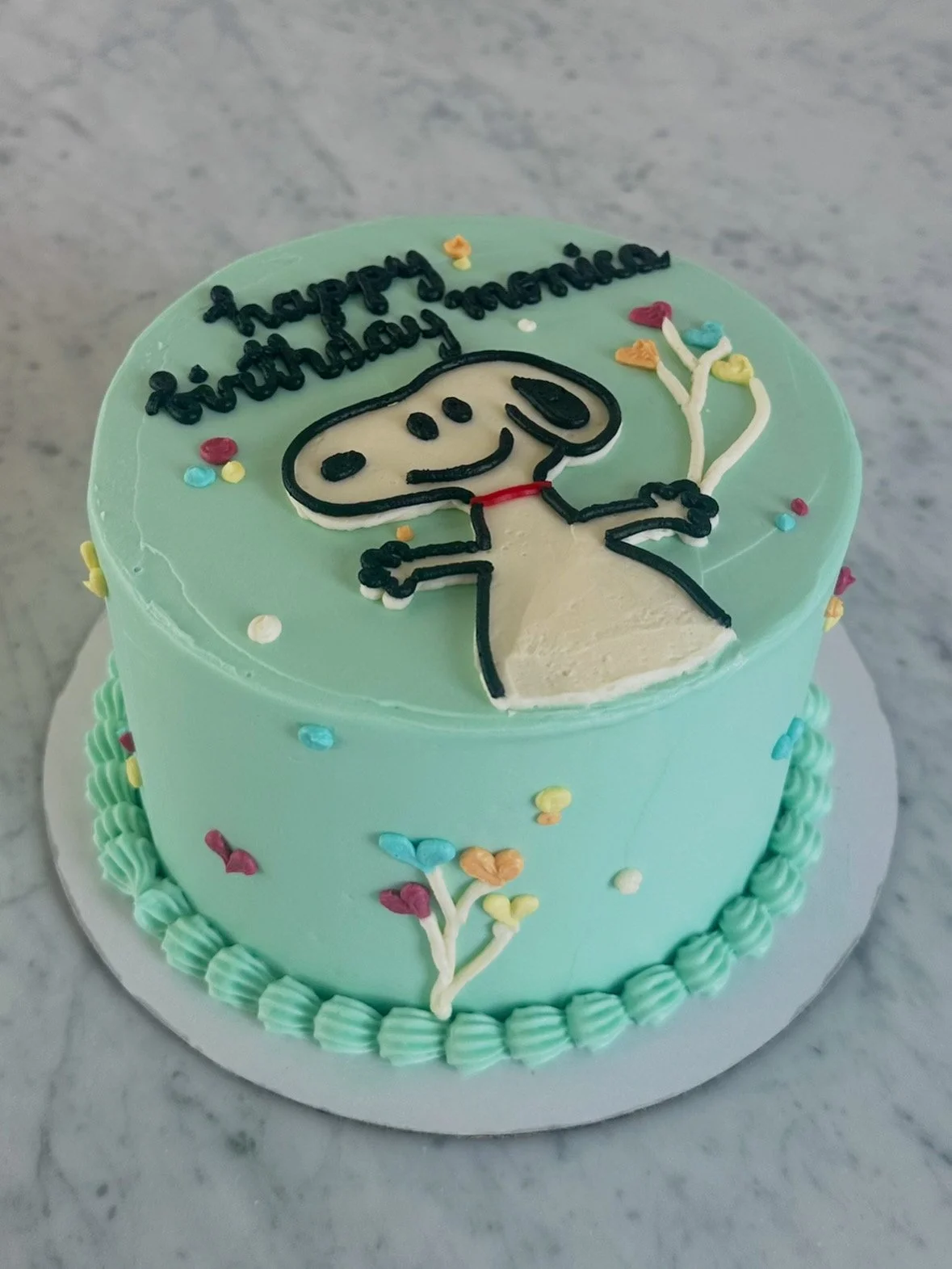 6" Snoopy Cake