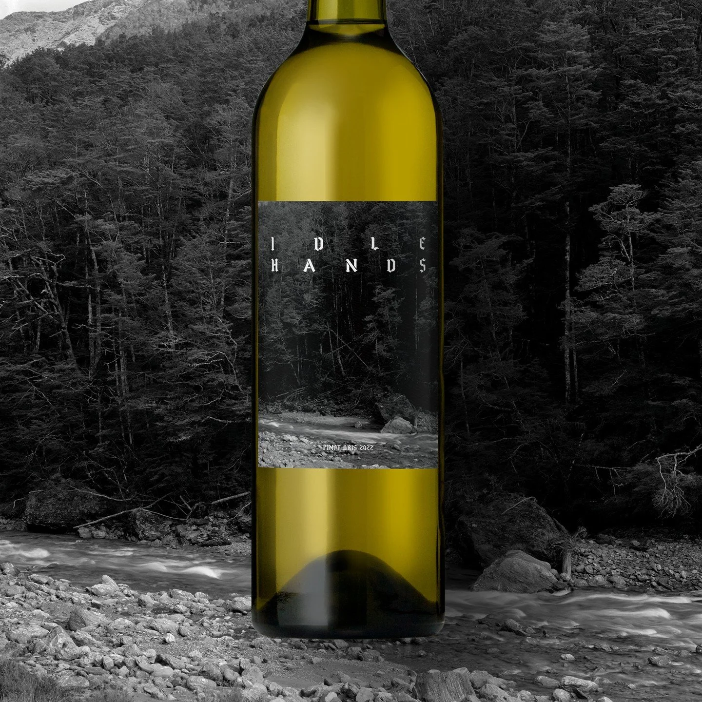 Idle Hands wine label design. New Zealand wine hunted and selected from New Zealand's most notable grape-growing regions&hellip; by idle hands.
Photography @derekhendersonphoto 
Copy @olivertui