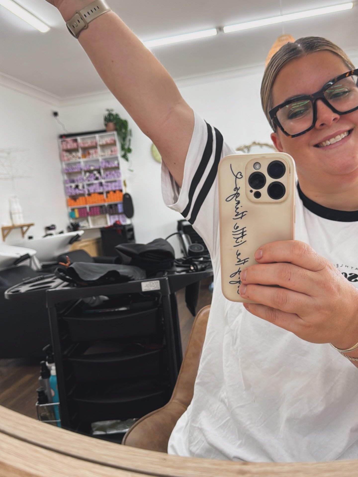 That&rsquo;s a wrap for 2025 🥹✨

This year stretched me, grew me, and reminded me why I do what I do.
The early mornings, the long days, the quiet wins, the big moments , all of it mattered.

To every client who sat in my chair, trusted me with thei