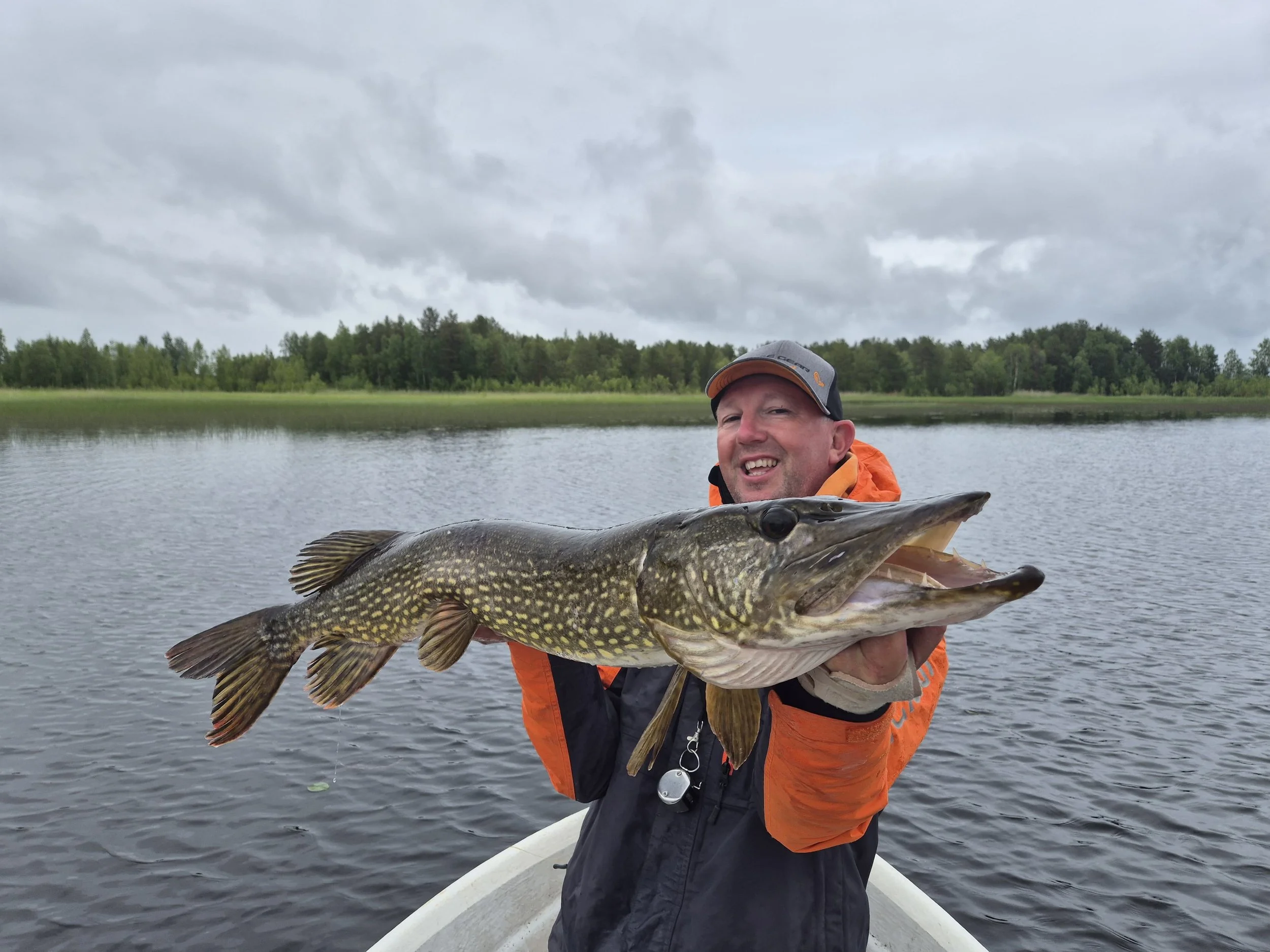 meter pike, pêche brochet laponie suède