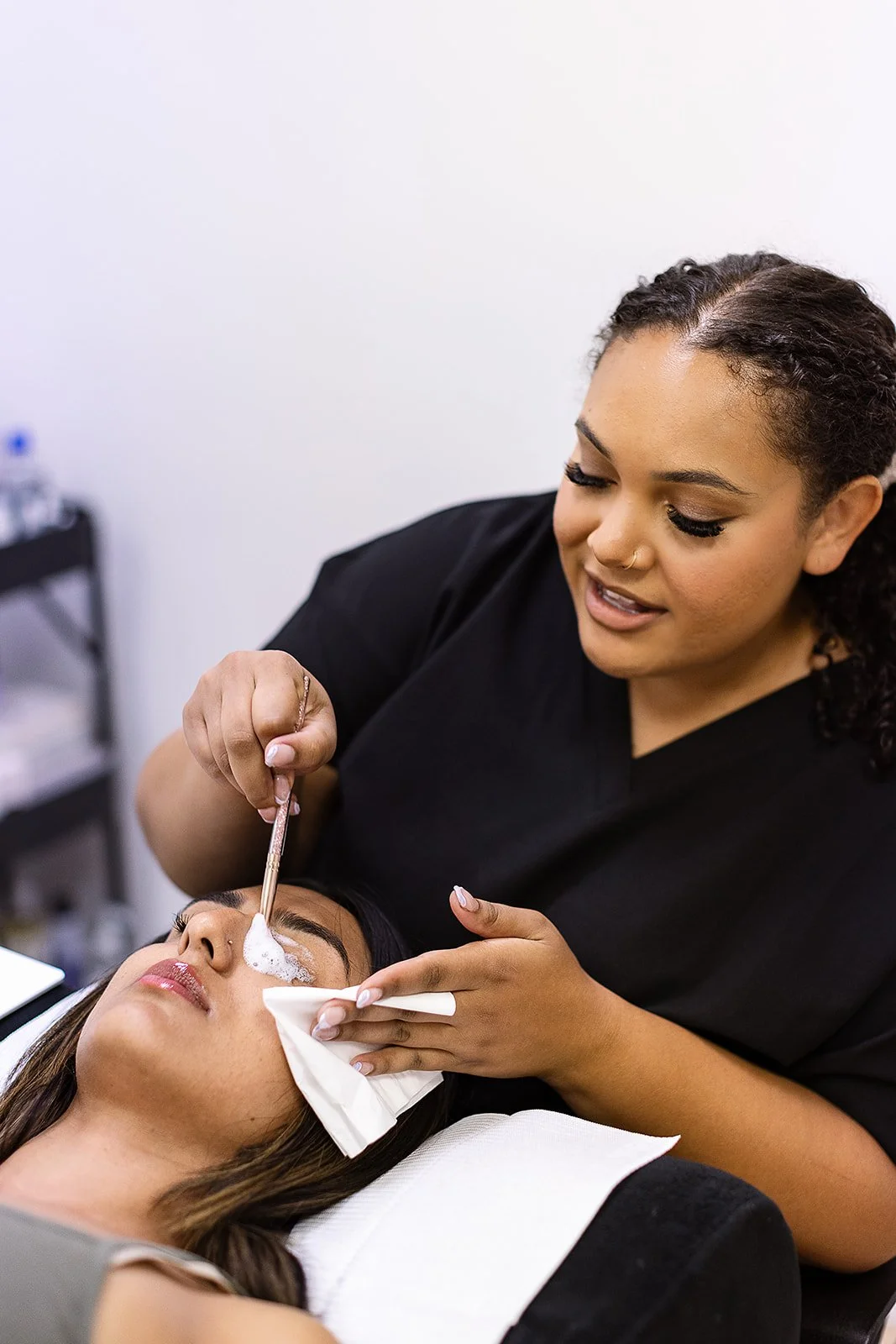 Zaria performing a Korean Lash Lift