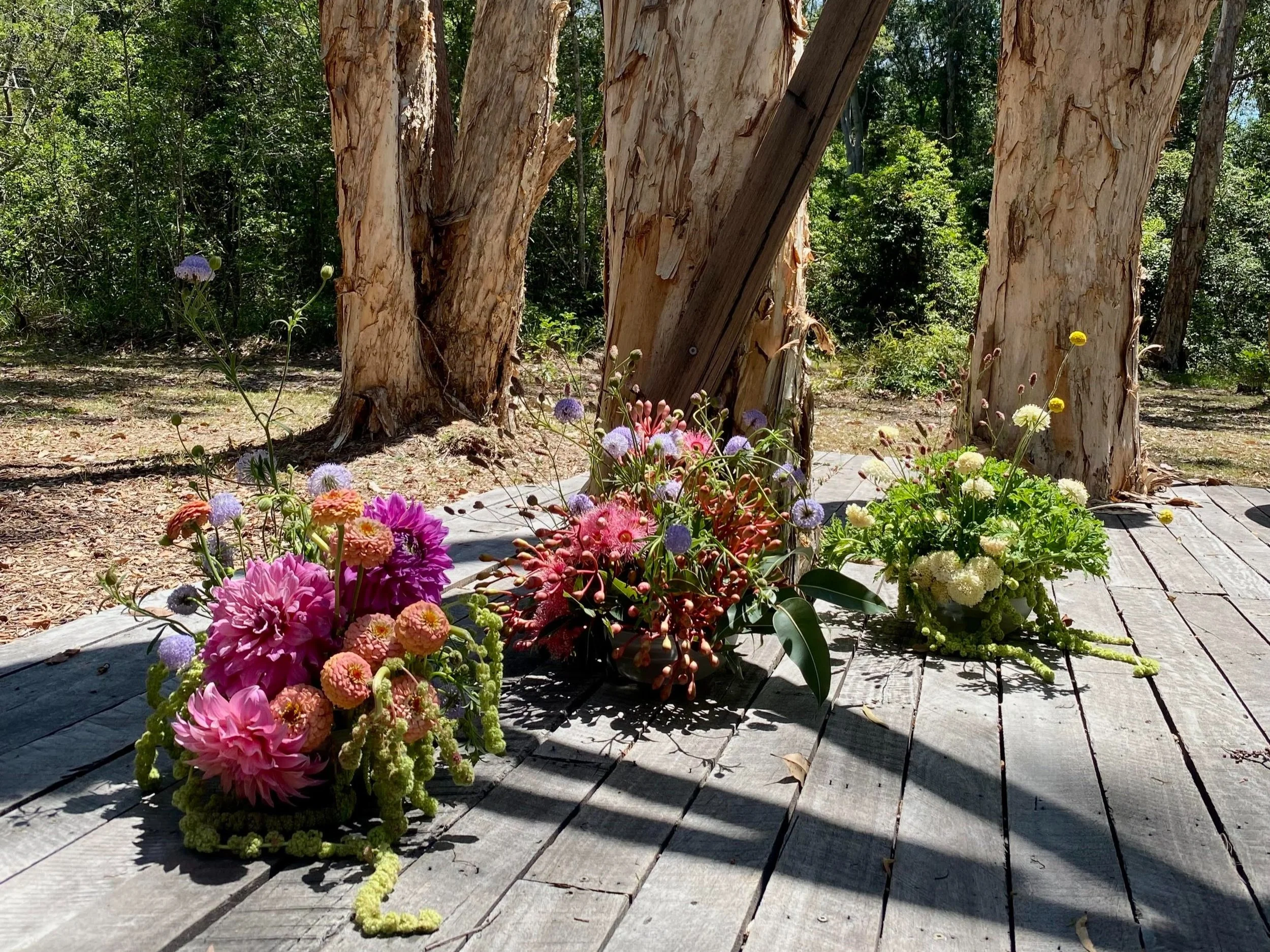 wedding florist crescent head.jpg