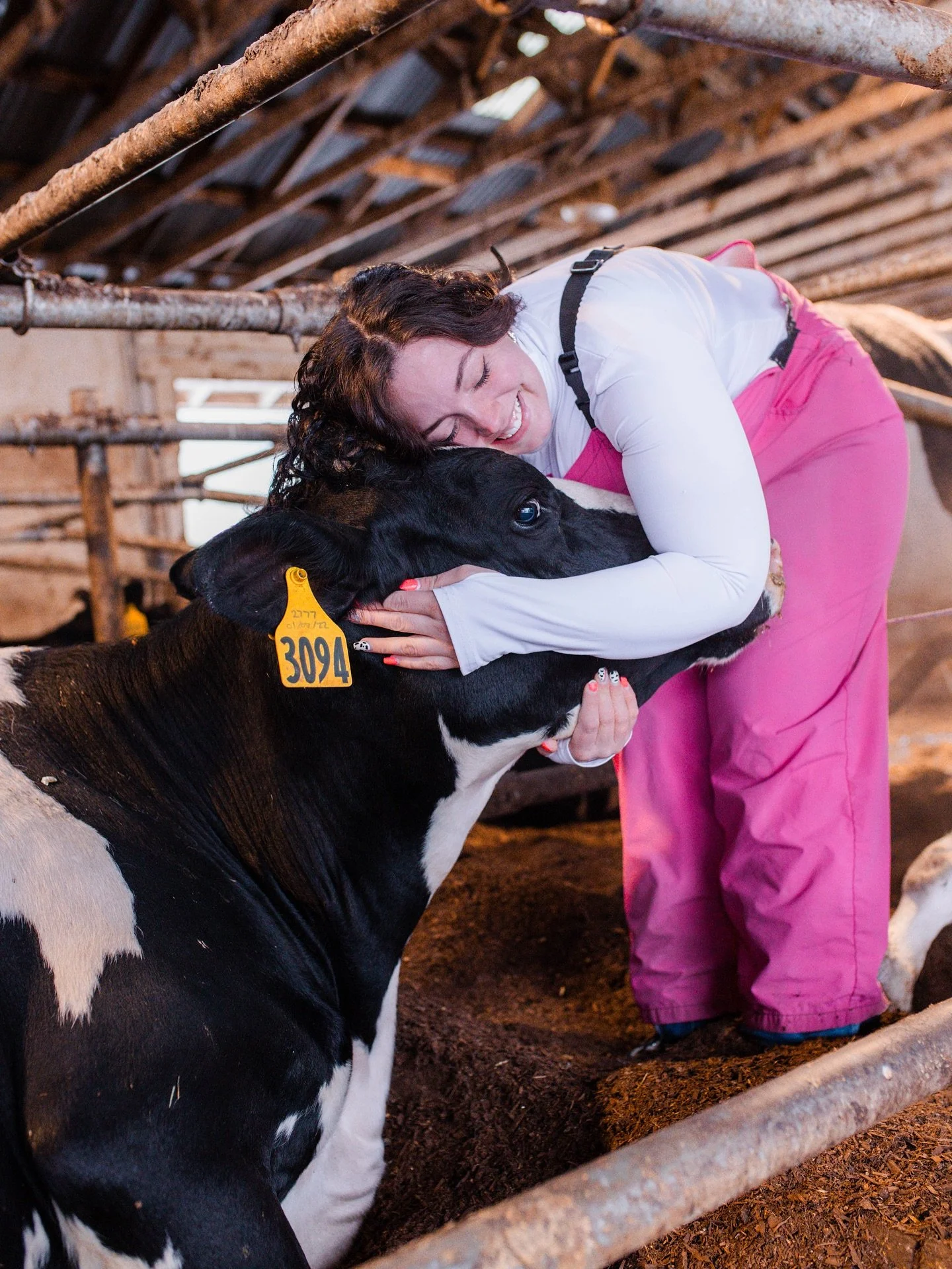 I&rsquo;m Allison, Original AI&rsquo;s founder. I&rsquo;m a fellow farmer, mother, and wife raised locally in the Inland Northwest. I come from six generations steeped in agriculture, and it&rsquo;s my goal to continue carrying that torch so I can ra
