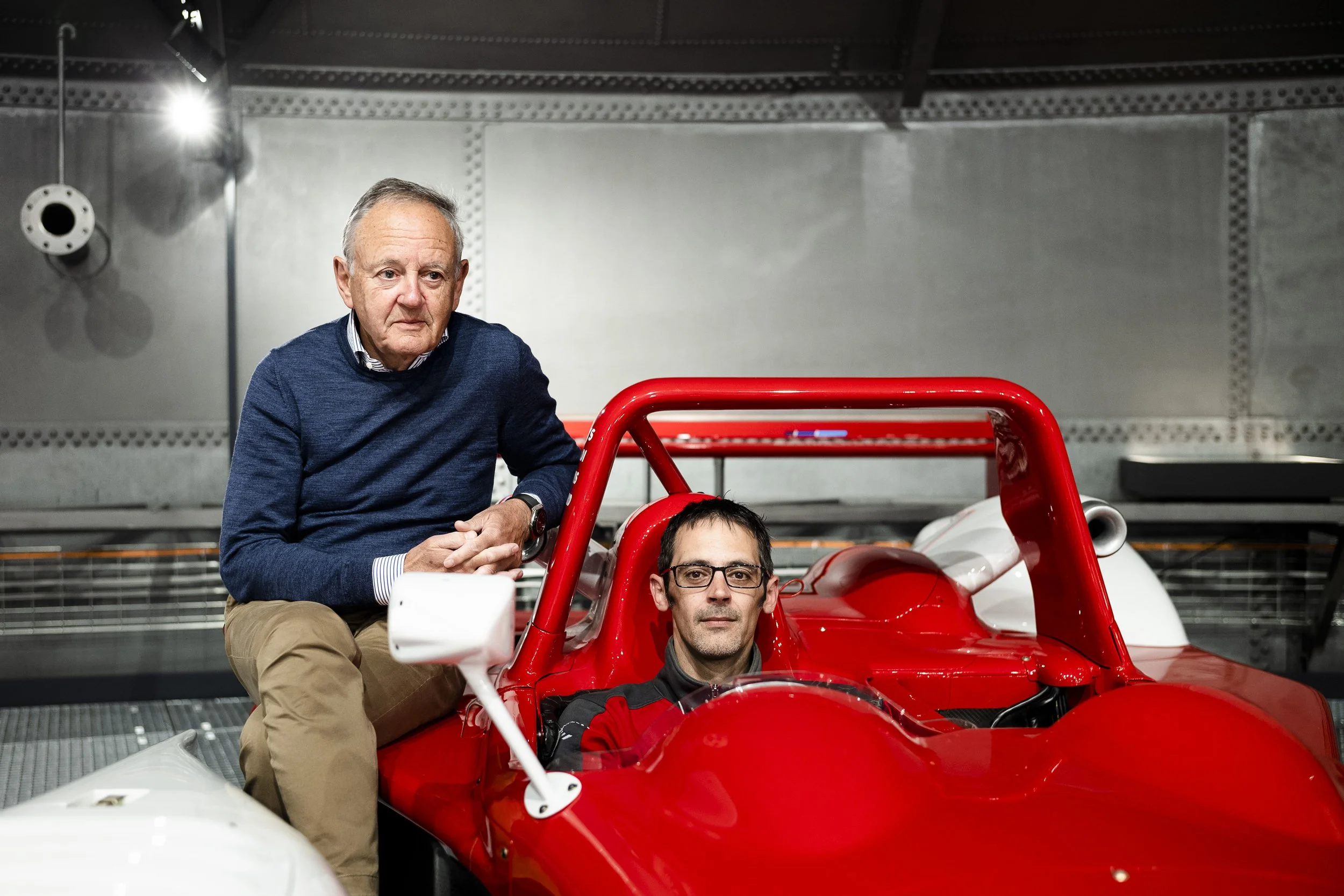 Fredy Lienhard Junior und Senior. Unternehmer und Rennfahrer. 2019.

