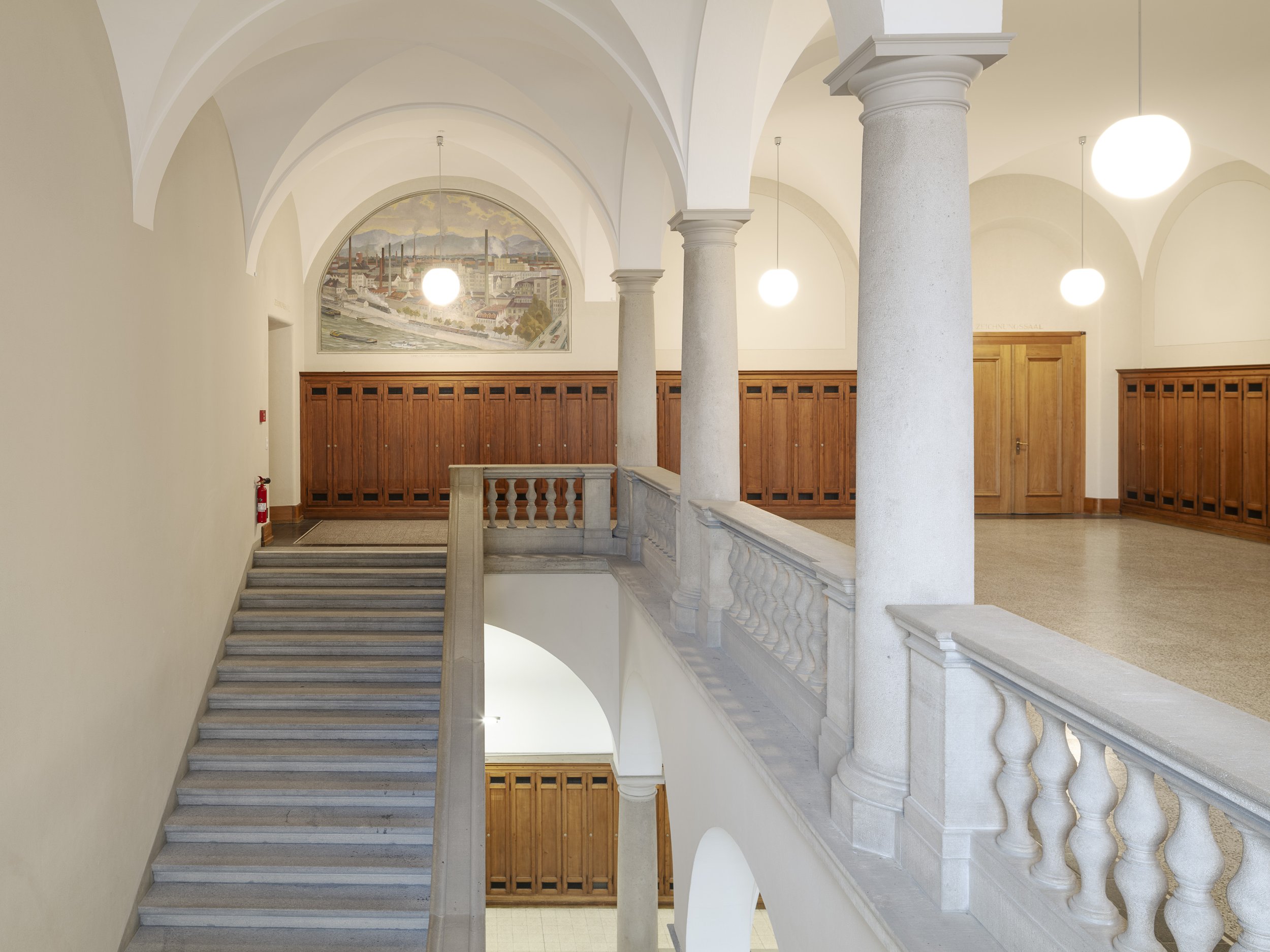 Im Hauptgebäude der ETH Zürich. 2024.