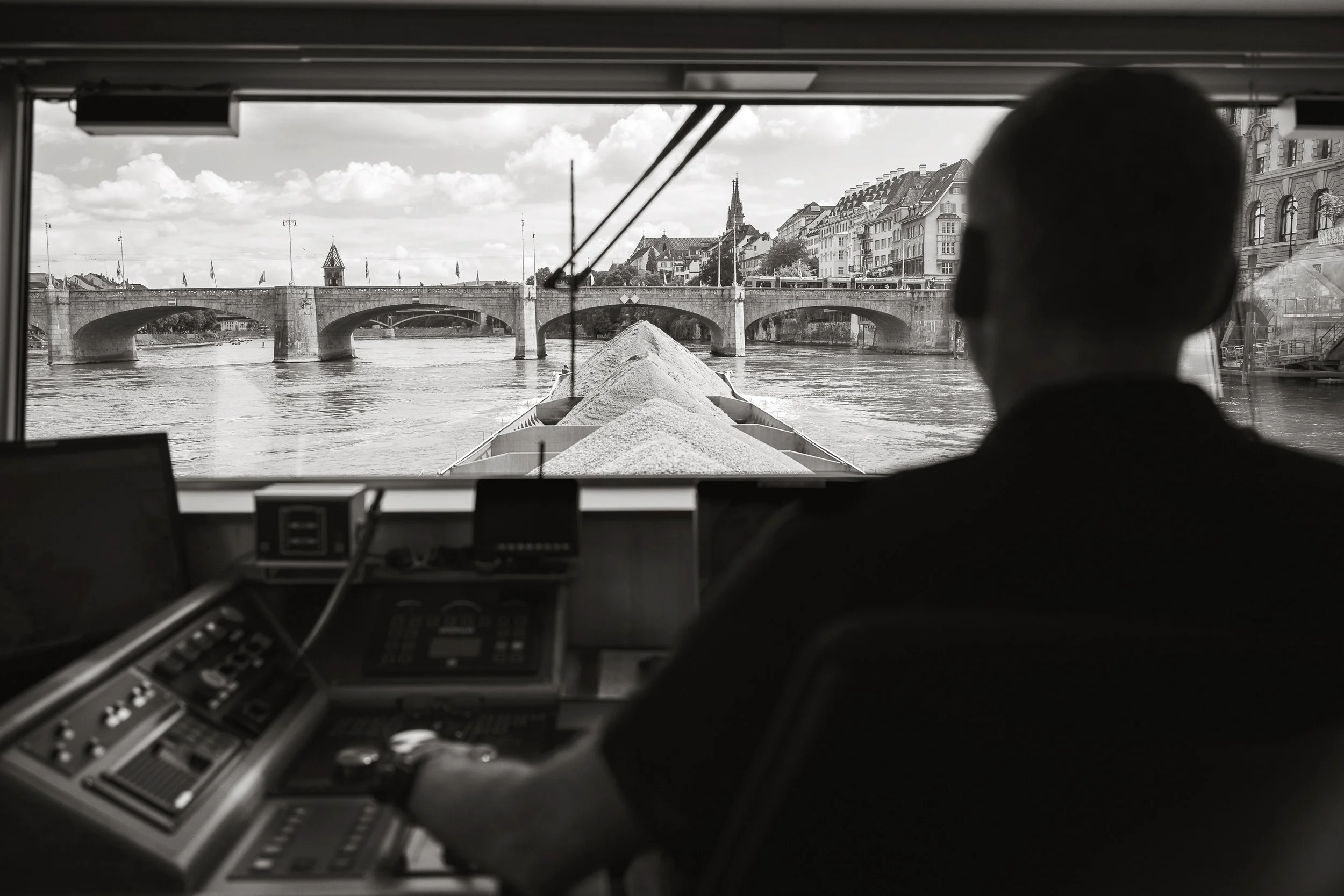 Das Frachtschiff "Kiesueli" in Basel. 2018.