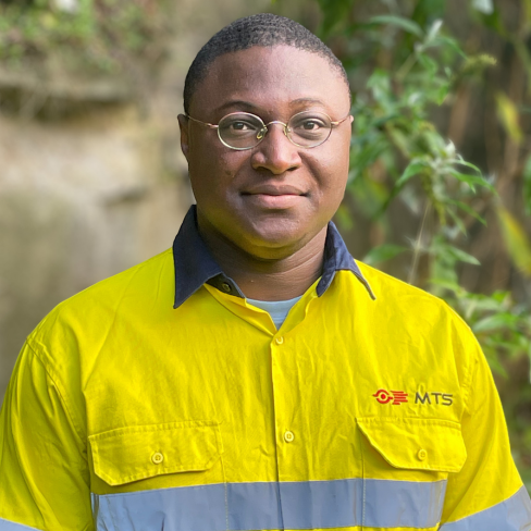 Edgard Hangban Junior Front End Dev