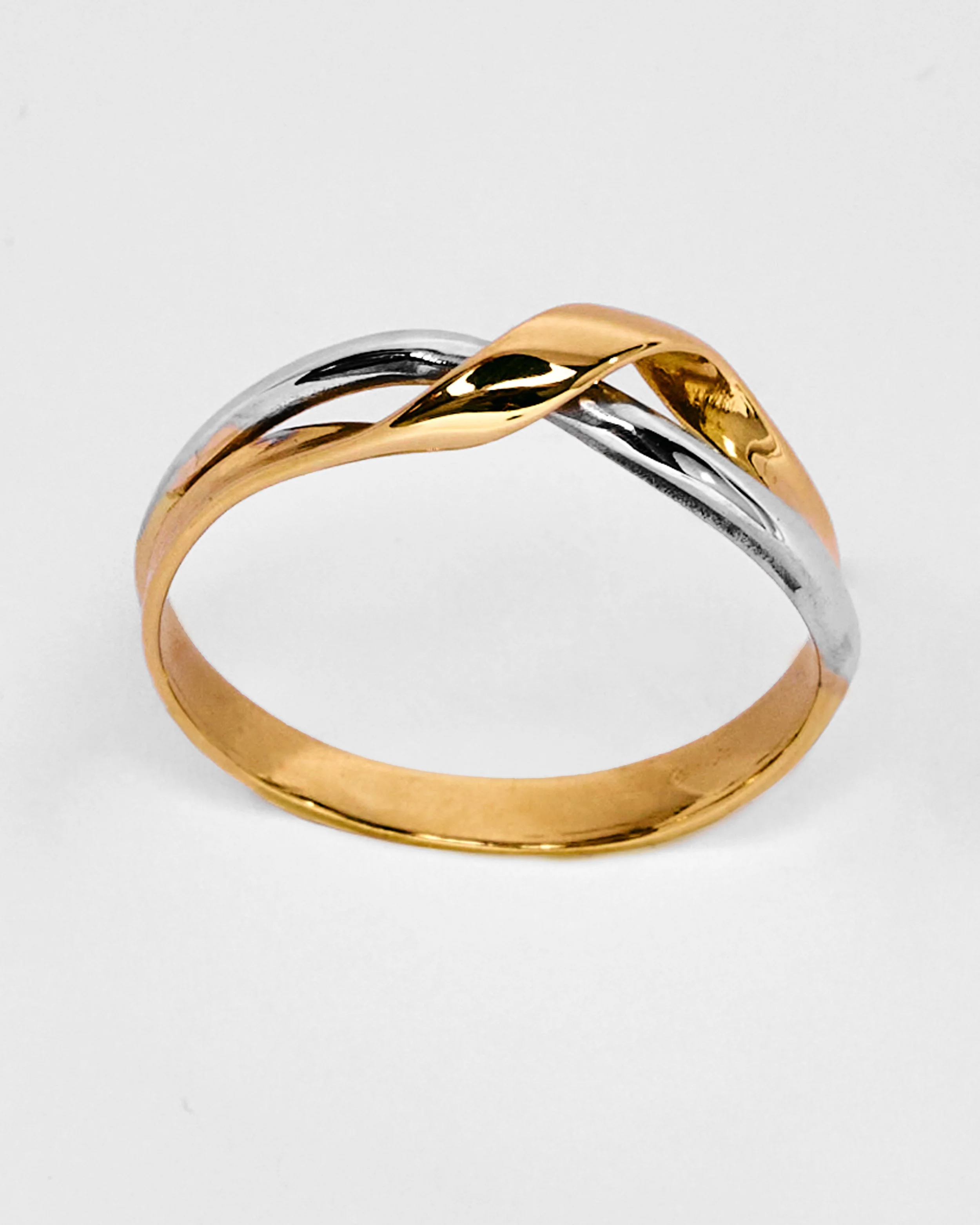 MADRUGADA_anillo_cruzado_bi 1152 copia.jpg