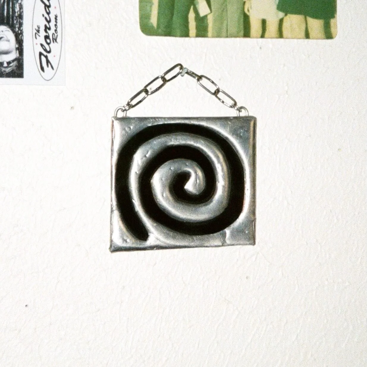 ~glass drop Thursday Jan 22 @ 5pm ! ~

jacofsometrades.com/shop

stained glass on film from dec 2025

#stainedglass #solder #soldering #stainedglassartist