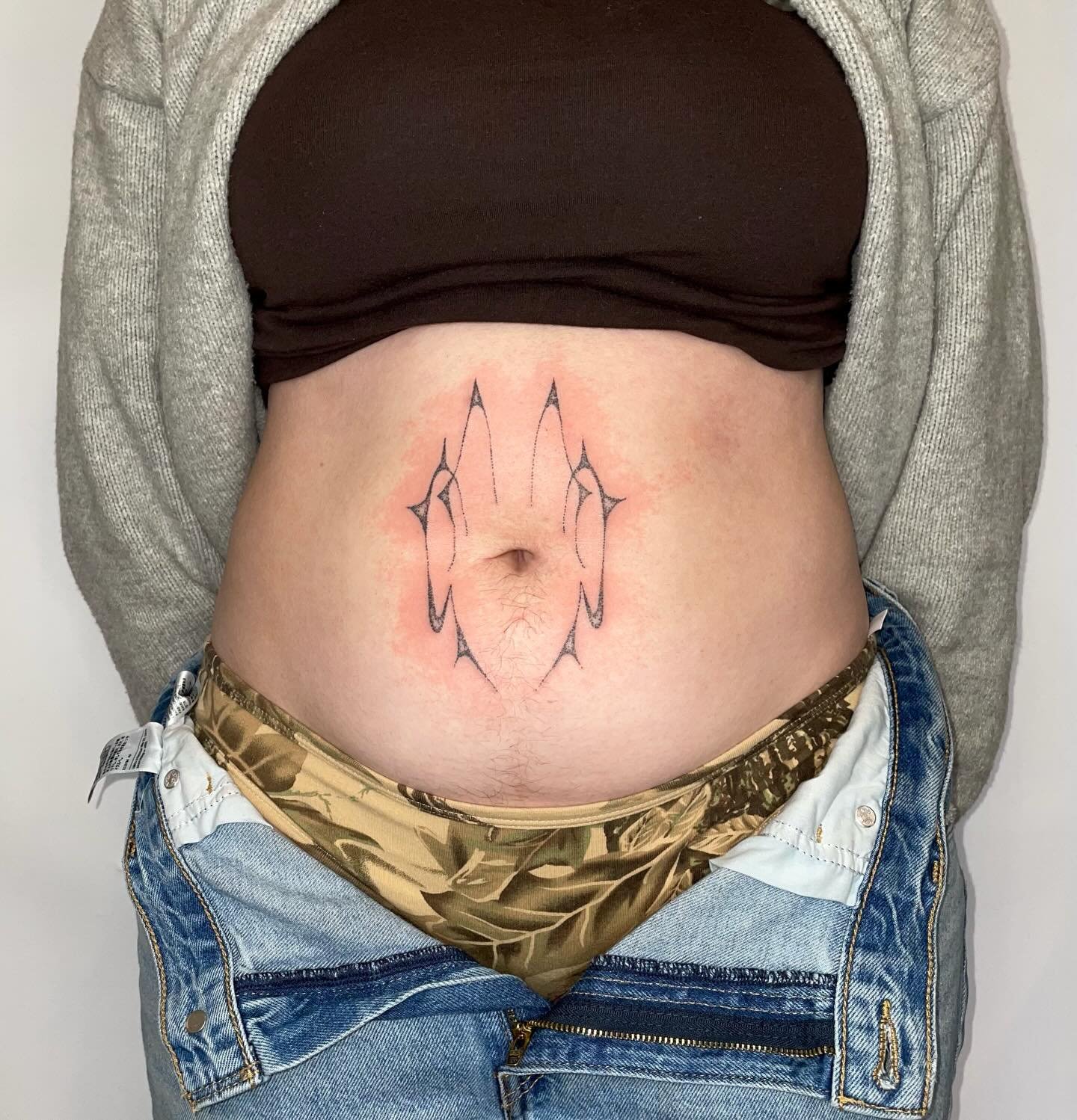 this had me skipping and clicking my freaking heels.  really excellent placement idea from Katharine, thank u for the trust!
healed butterfly on last slide <3