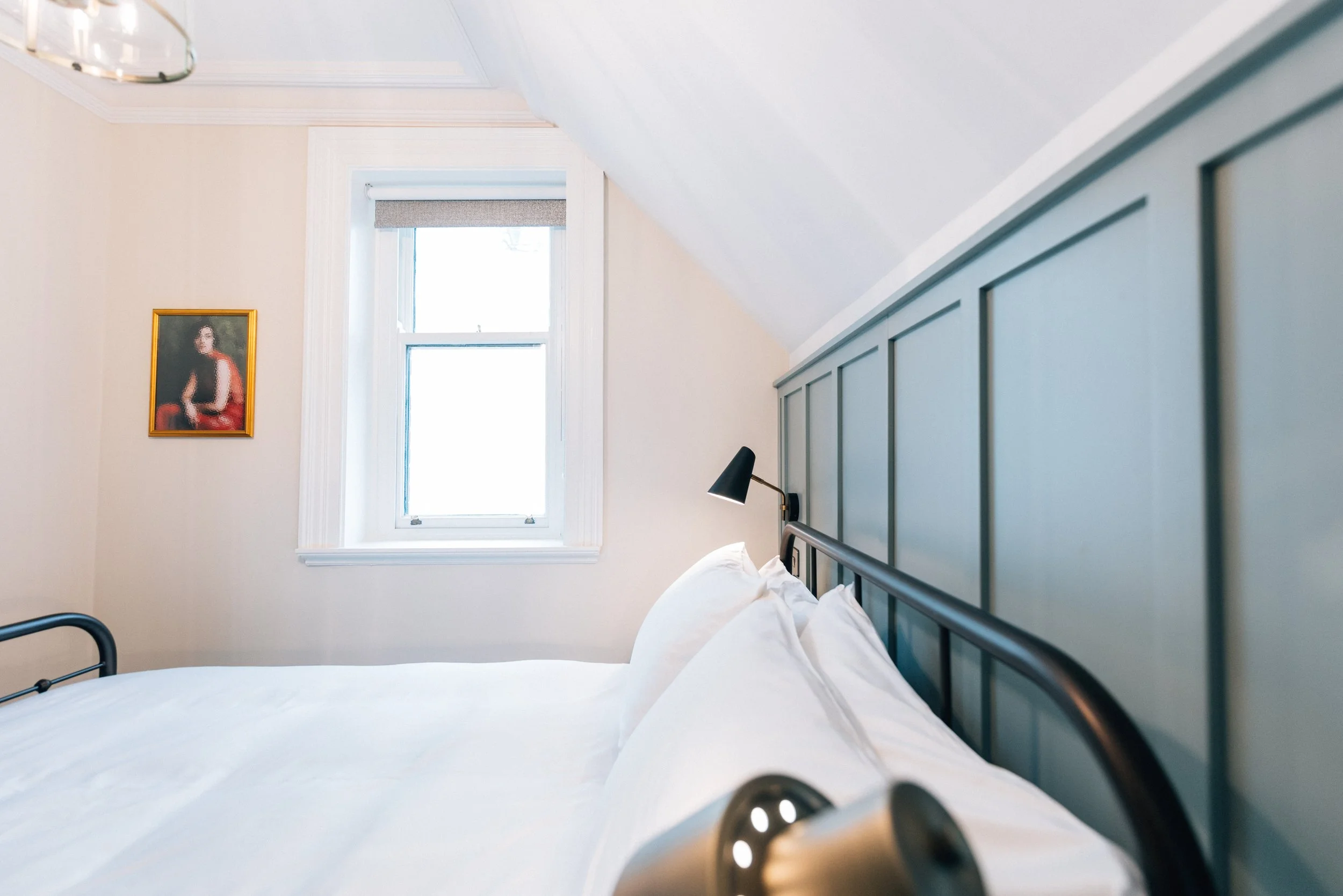 16 Bank Apartments.jpg