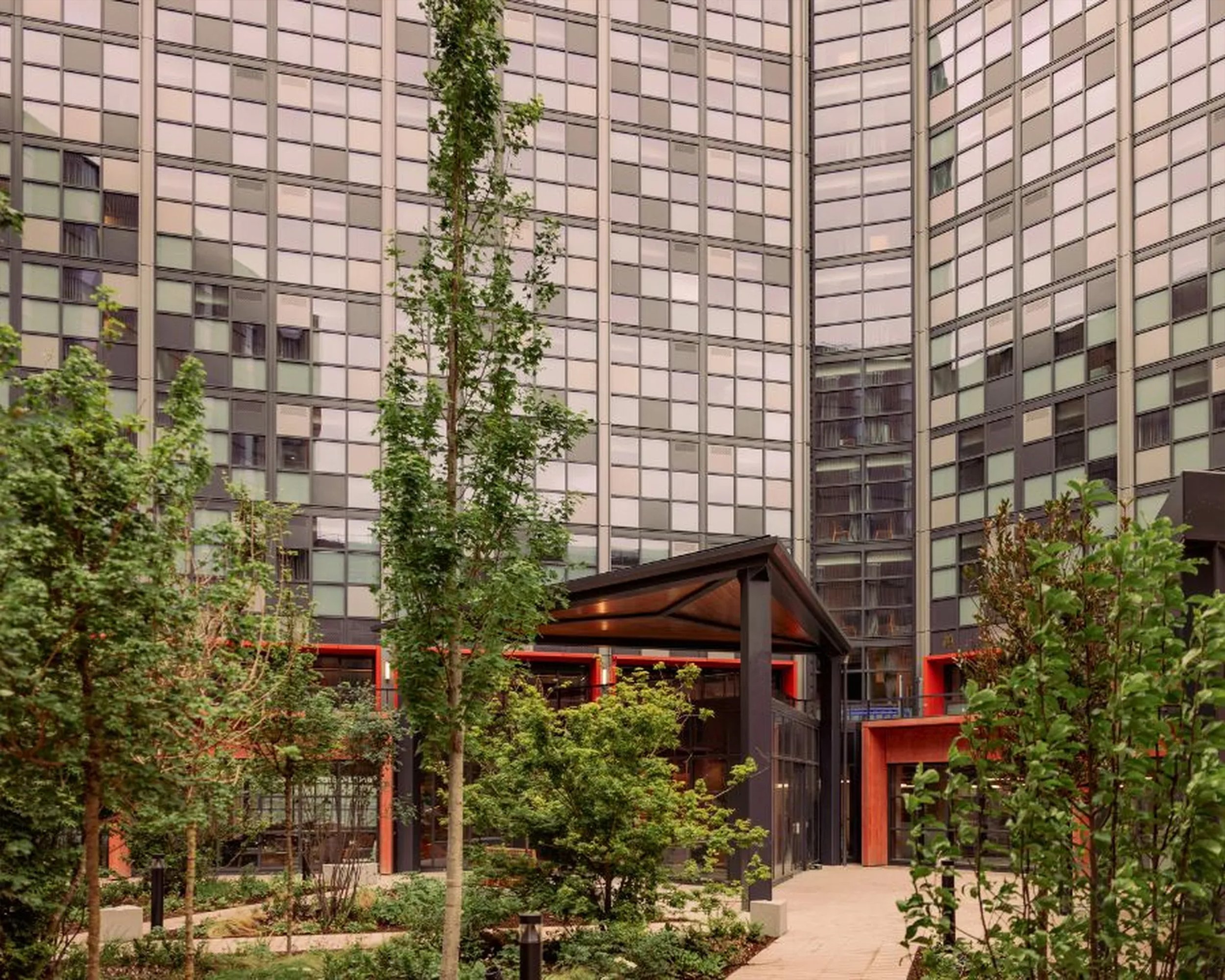 11 Scape Hammersmith.jpg