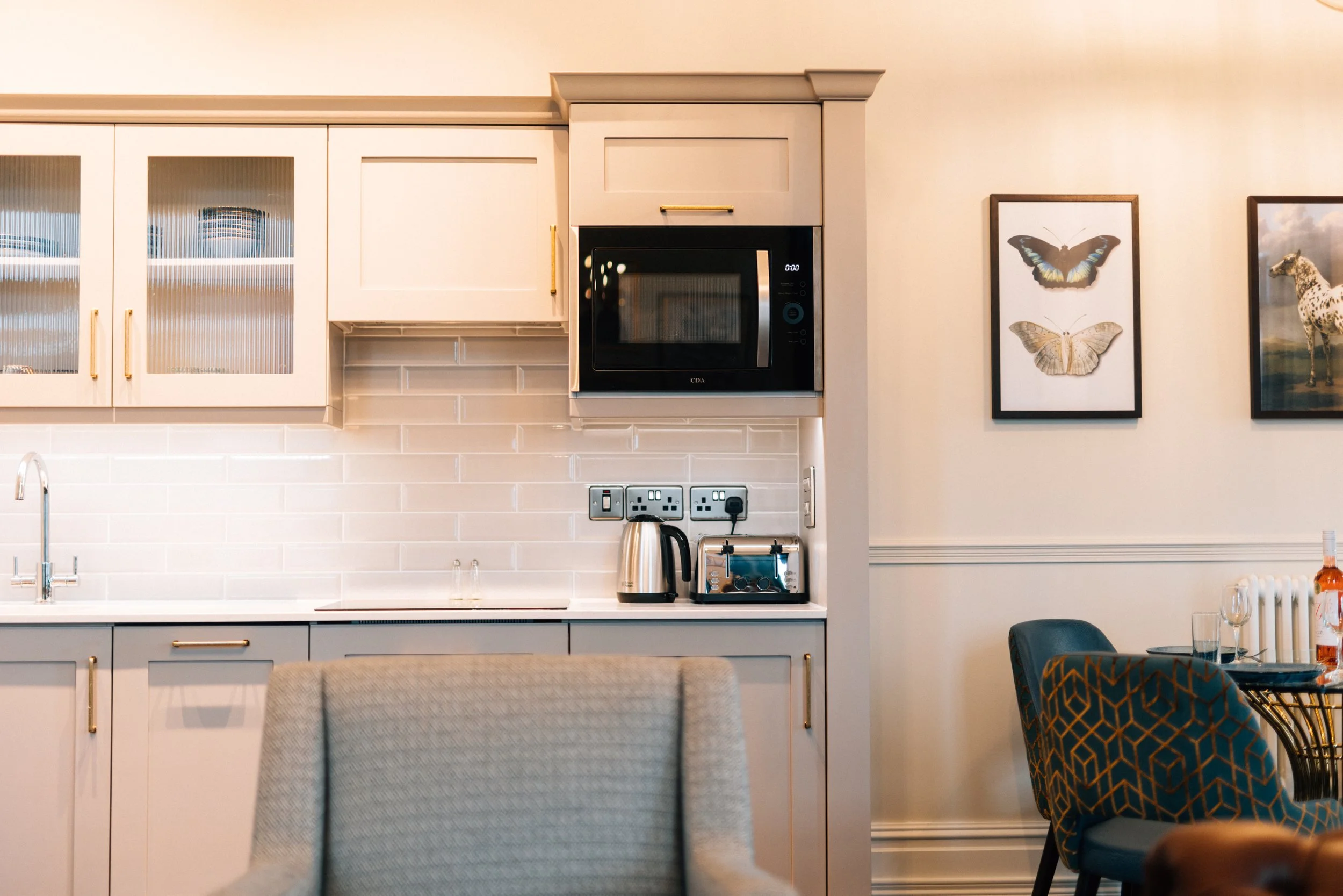 4 Bank Apartments.jpg