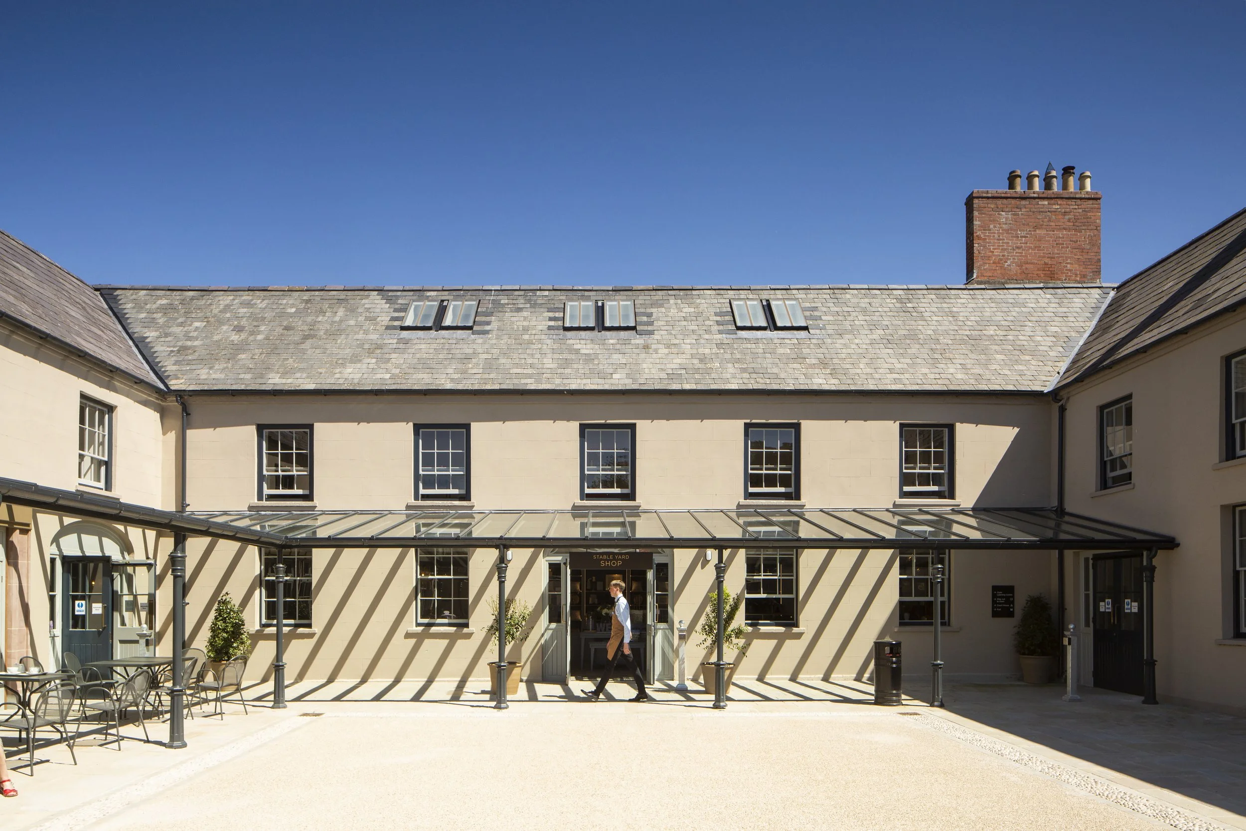 2 Hillsborough Castle Gardens.jpg