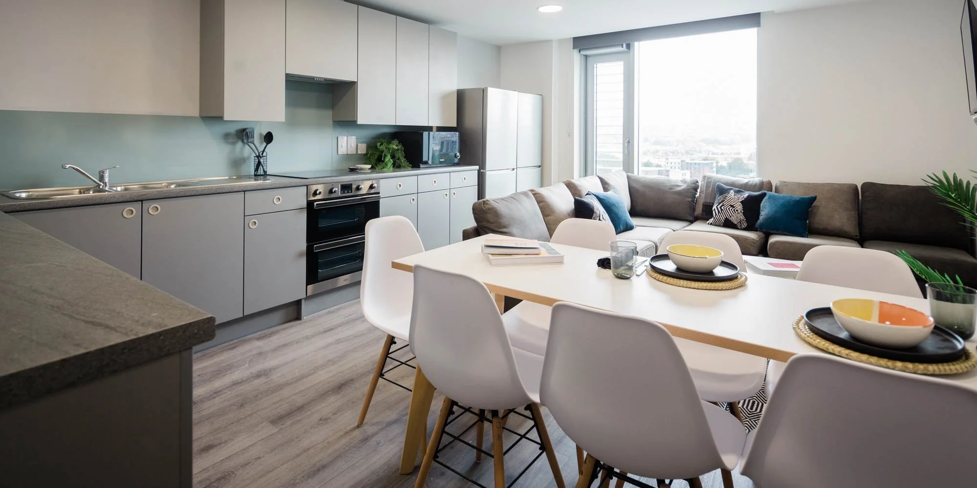 10 The Gate Sheffield.jpg