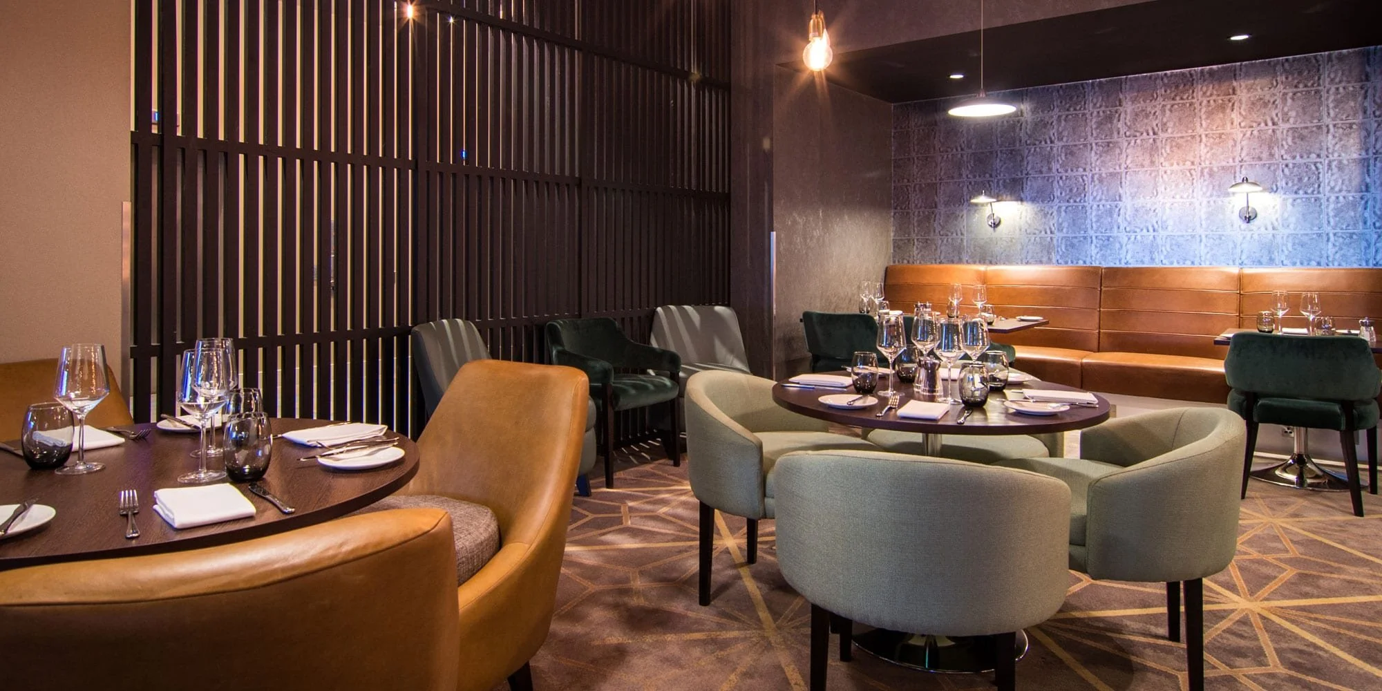 2 Crowne Plaza Aberdeen.jpg