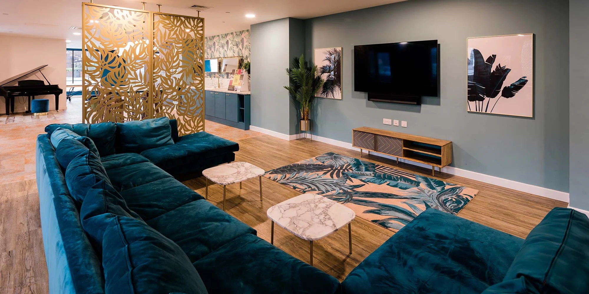 2 Holdenhurst Bournemouth.jpg