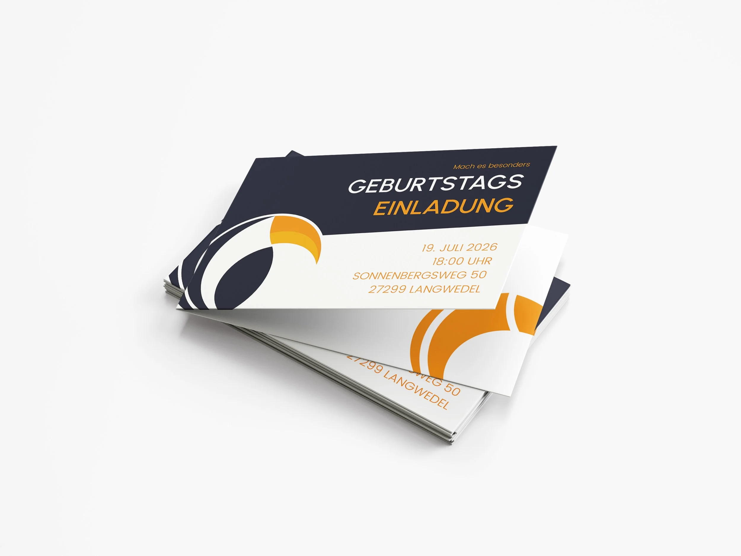 Hochzeits-Einladung in dunklen und orangen Farben mit einem Vogel-Design, die Details der Feier anzeigen.