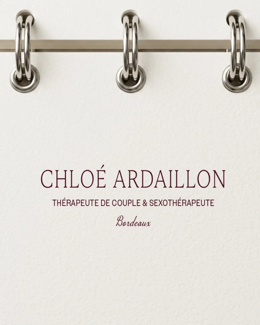 Un aper&ccedil;u du nouveau branding ✨ Un branding pens&eacute; pour inspirer confiance et authenticit&eacute; d&egrave;s le premier regard. #therapeute #branding #sexologue