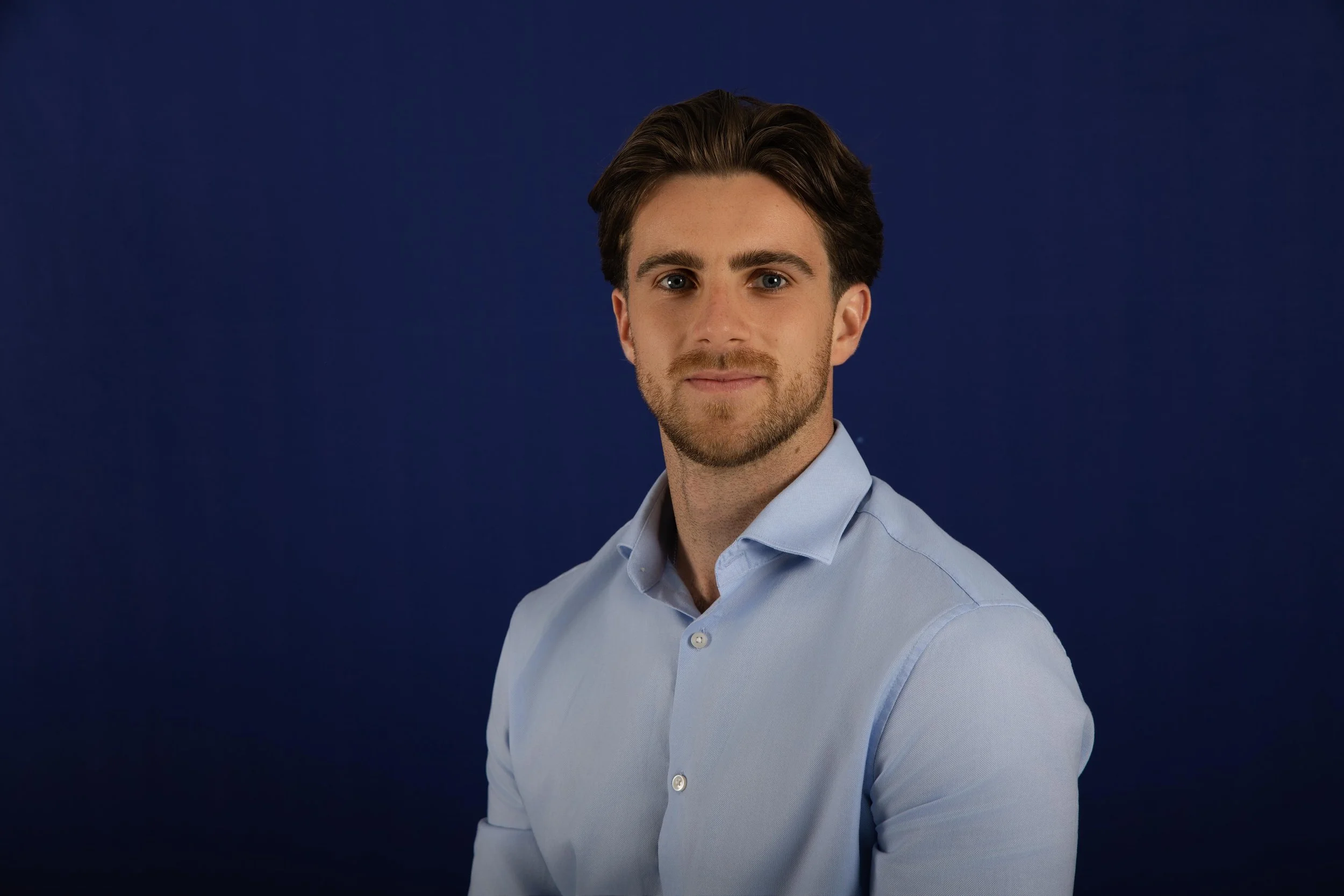 Headshot-(1 of 1).jpg