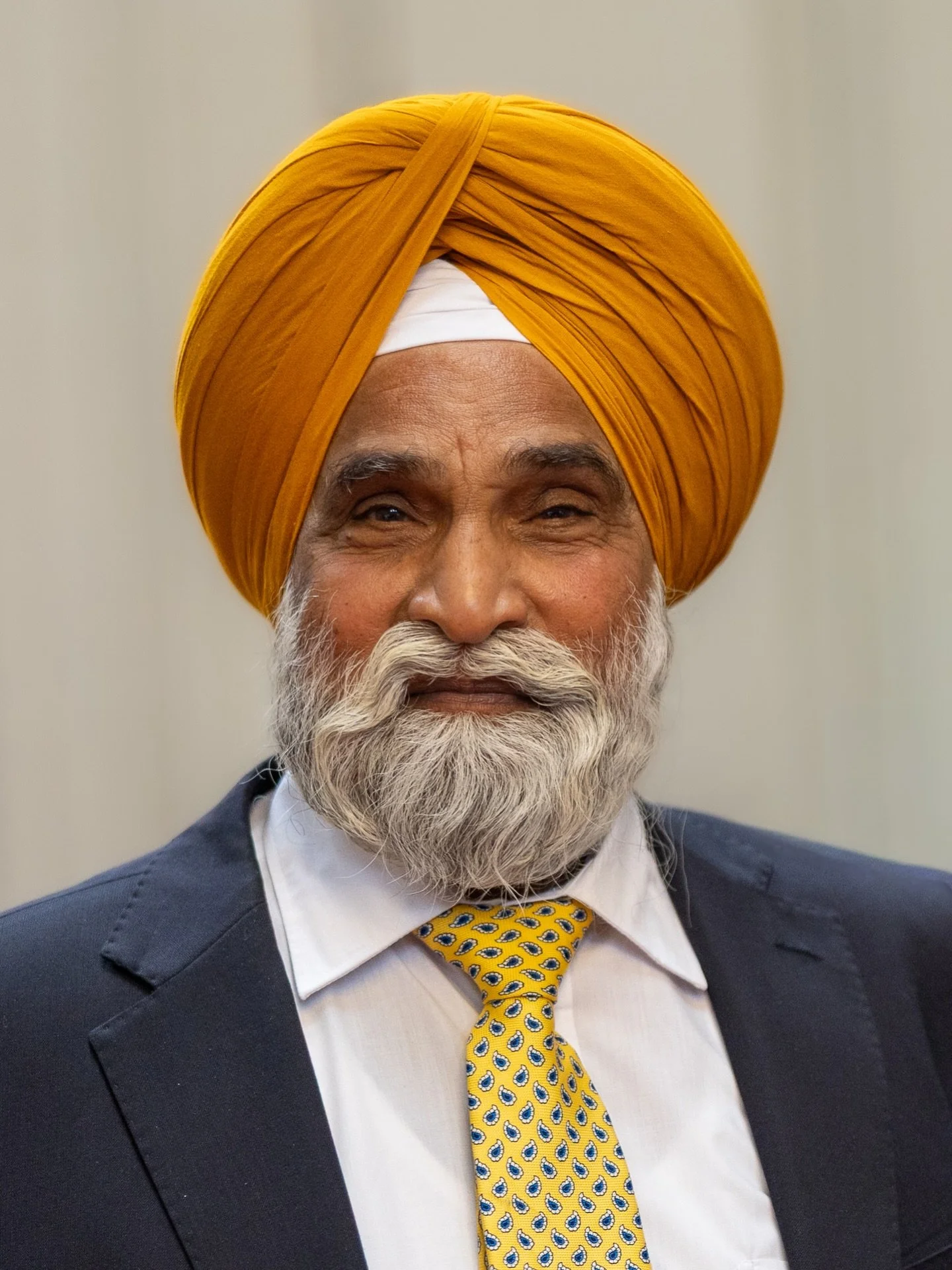 A proud reaction after the ceremony. 

Natural wedding photography across Hertfordshire, London &amp; the South-East 📸

#ukweddingphotographer
#londonweddingphotographer
#documentaryweddingphotographer
#candidweddingphotography
#authenticwedding