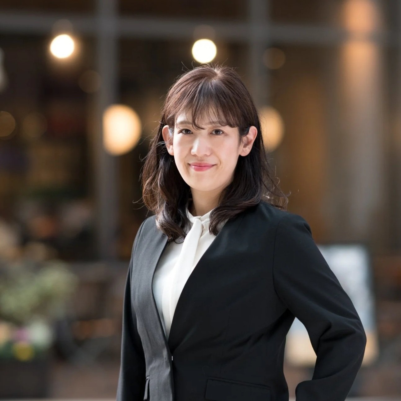 企業ビジネスプロフィール写真・屋外ポートレート撮影（東京）｜酒井宏樹写真事務所