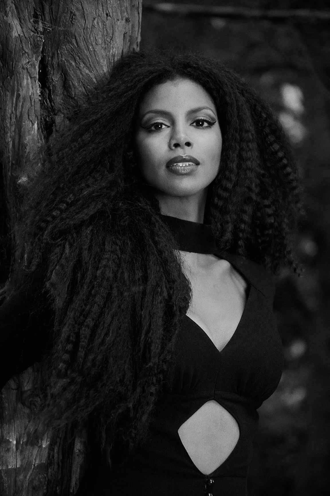 AsyaSatti_by_Iurdana_PE4A3934 1.jpg