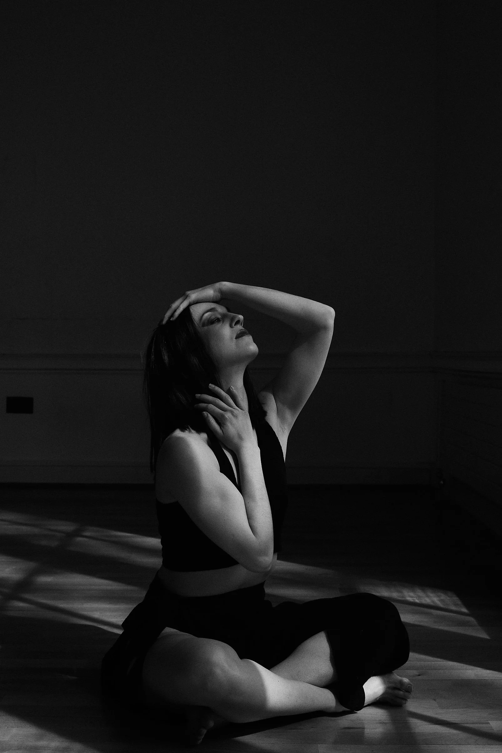 Dominique 18thApril_MONOCHROME-1349-Black skirt_LR1652541421751.jpg