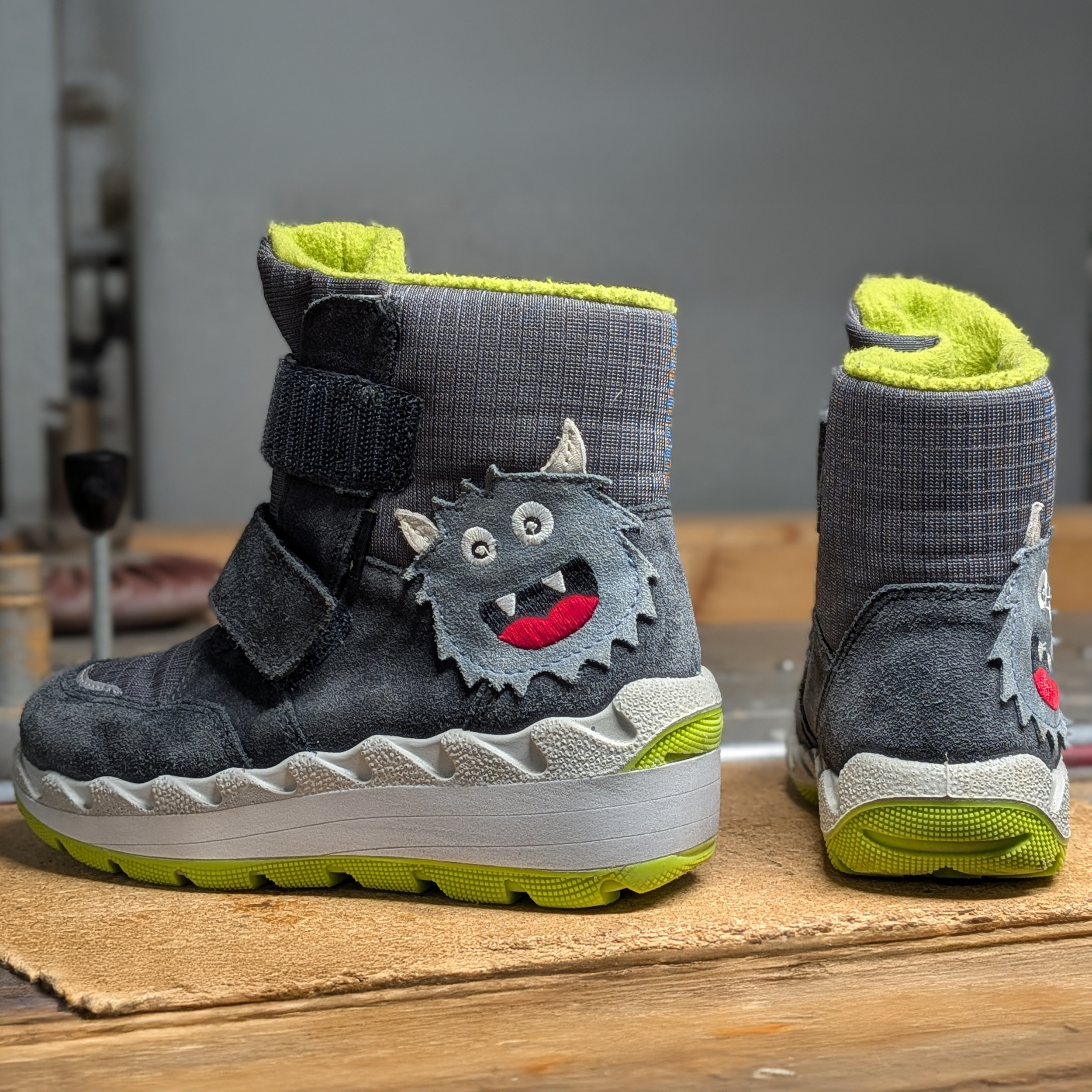 Orthopädische Schuhzurichtungen zur Korrektur von Fehlstellungen und zur Entlastung beim Gehen