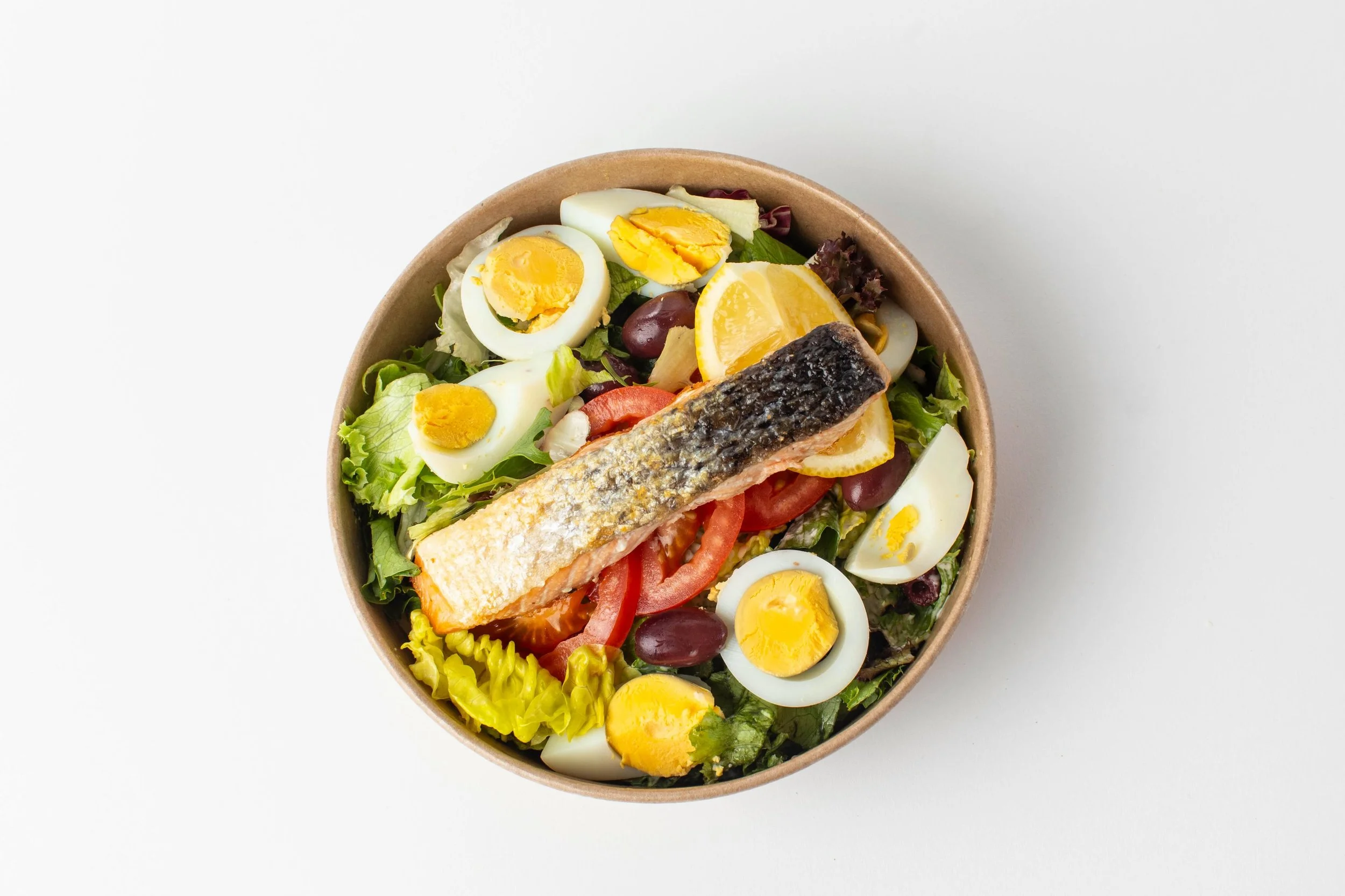 Fresh, light, and full of flavour 🥗🐟🍋

Our Fresh Salmon Darne Salad is made with perfectly cooked salmon, crisp mixed leaves, free-range eggs, tomatoes, olives, and a delicious lemon mayo dressing.

The perfect healthy lunch when you&rsquo;re look
