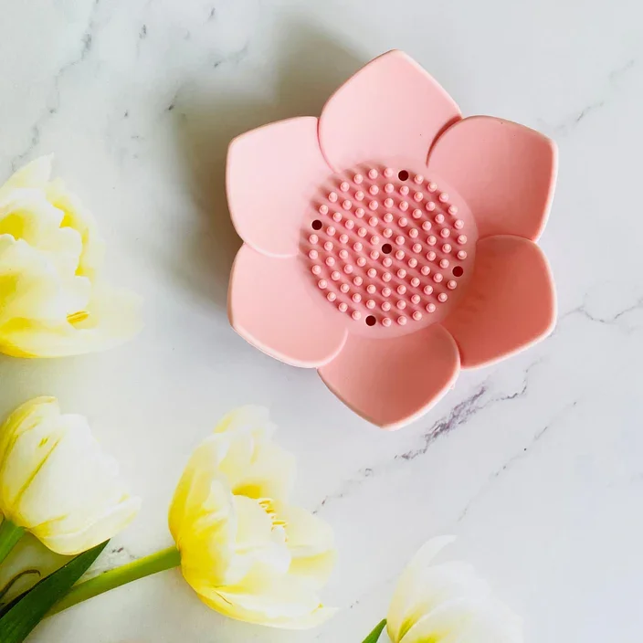 tranquilblossom-silicone-soap-holder-soap-dish-of-morandi-elegance-with-water-drainage-lemonade-pink-324729_704x704.webp