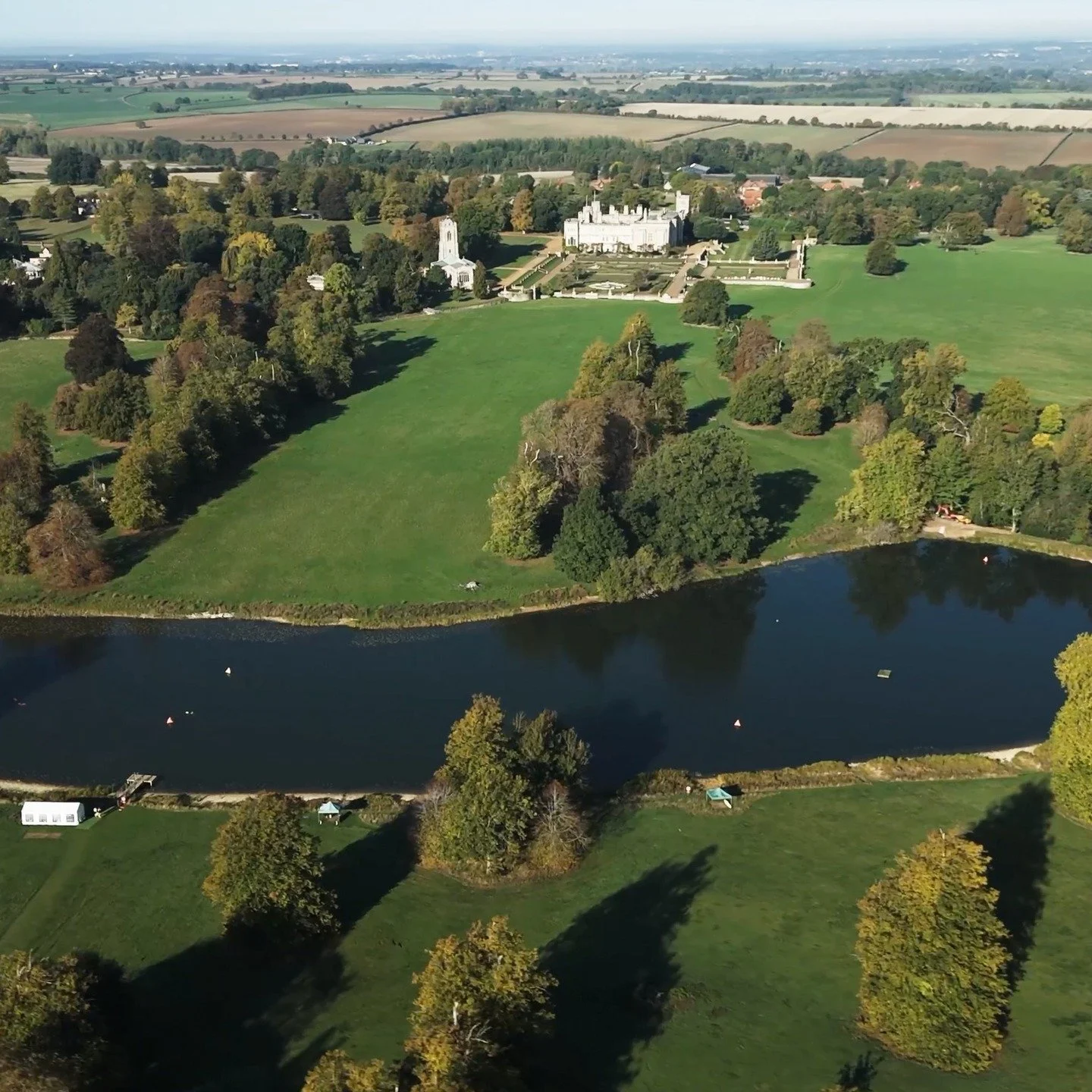 🌟 Is 2026 the year you take up wild swimming? Why not wrap an added element of all-round company wellbeing into your next corporate event at The Walled Garden at Castle Ashby? 🏊&zwj;♀️💪