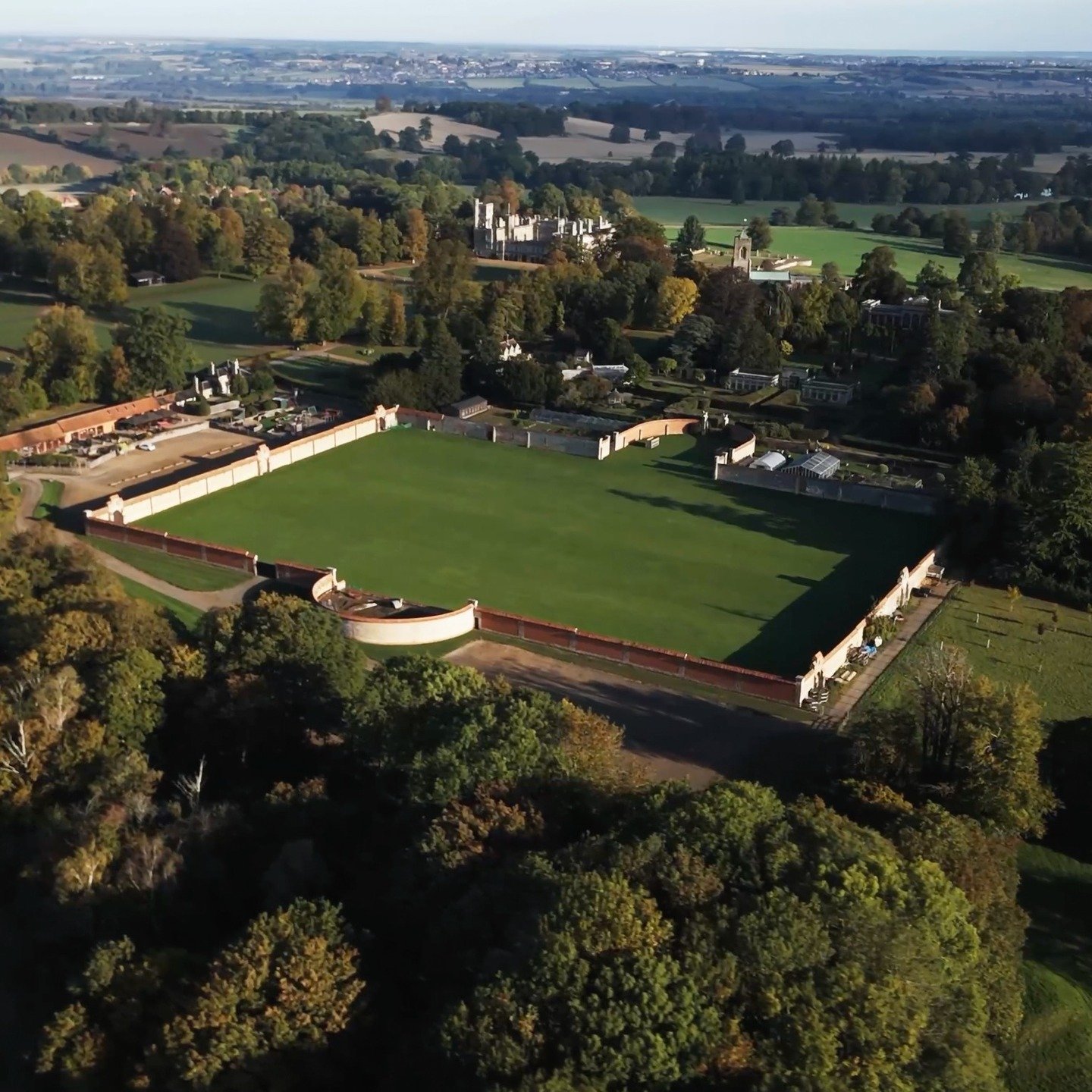 Happy New Year from the events team at The Walled Garden! 2️⃣0️⃣2️⃣6️⃣🎉

Castle Ashby offers a flexible canvas for a wide range of corporate events&mdash;whether it&rsquo;s a company conference, a gala dinner, a team celebration or a product launch.